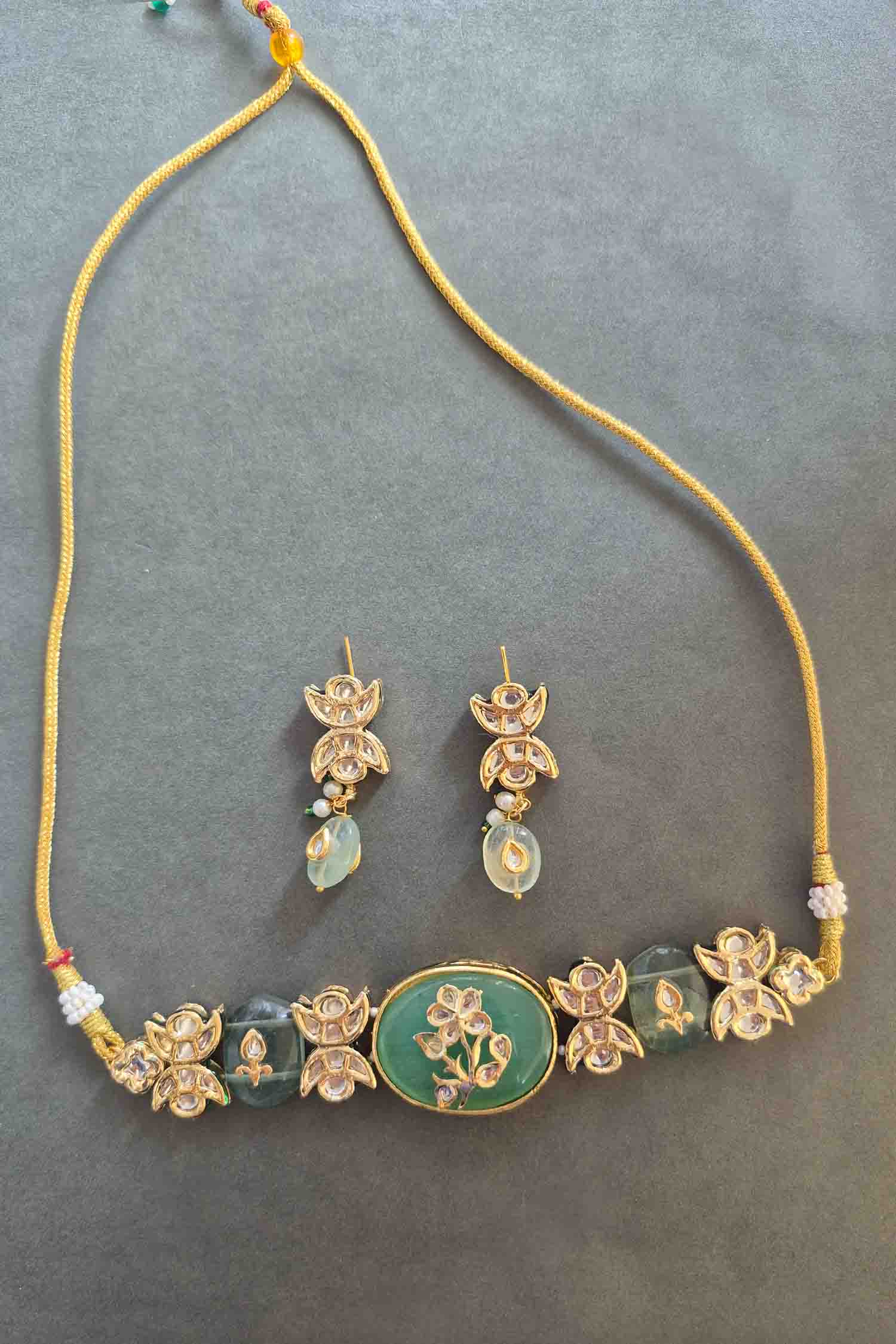 Jenisa Kundan Carving Stone Set