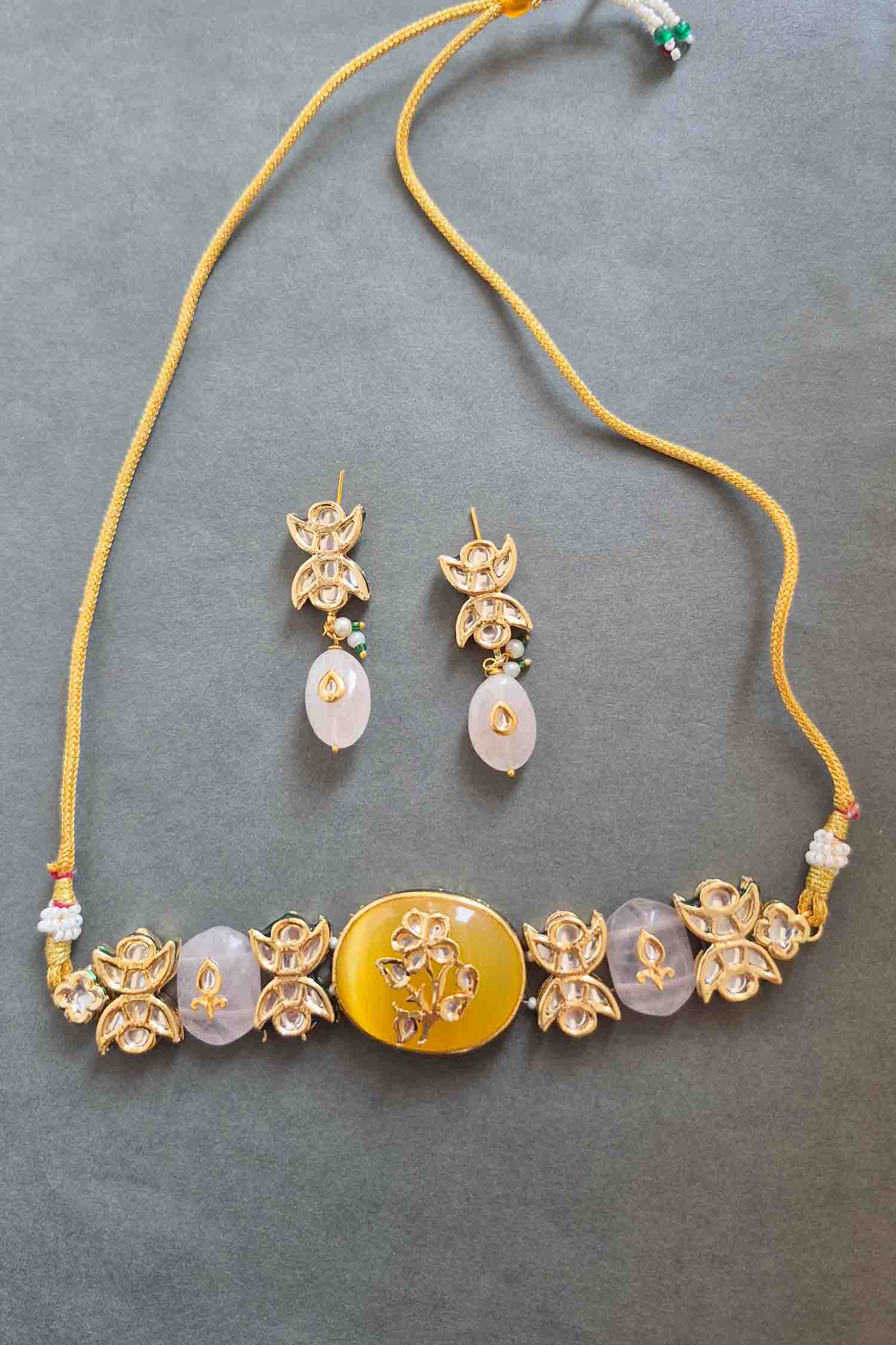 Jenisa Kundan Carving Stone Set