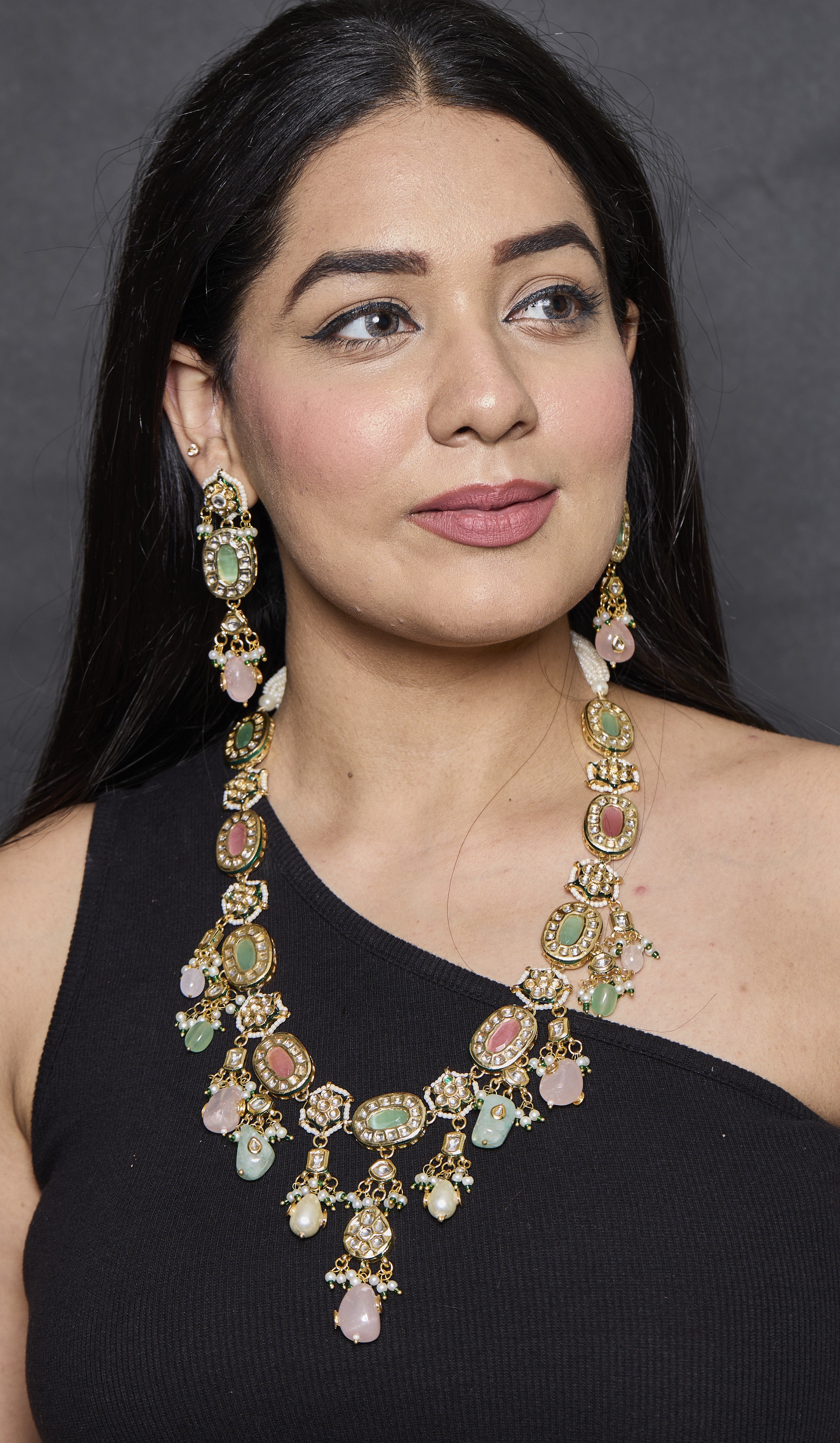 Haseen Navratan Necklace Set