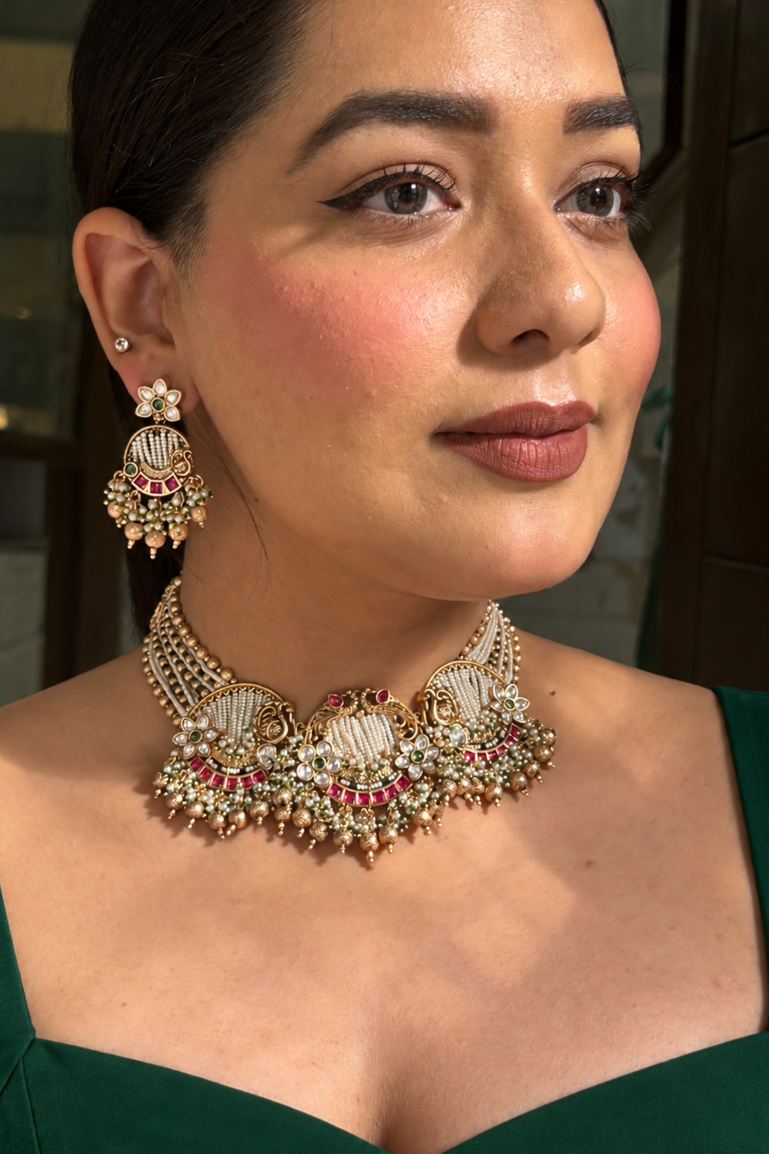 Guhika Temple Gold Set