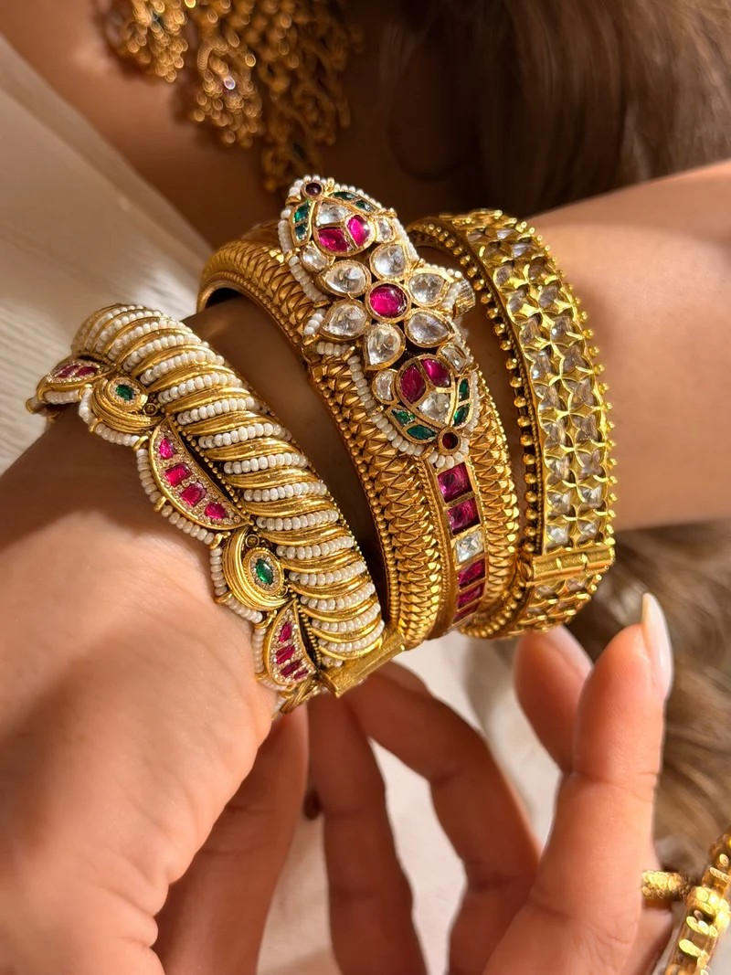 Temple Gold Bangle
