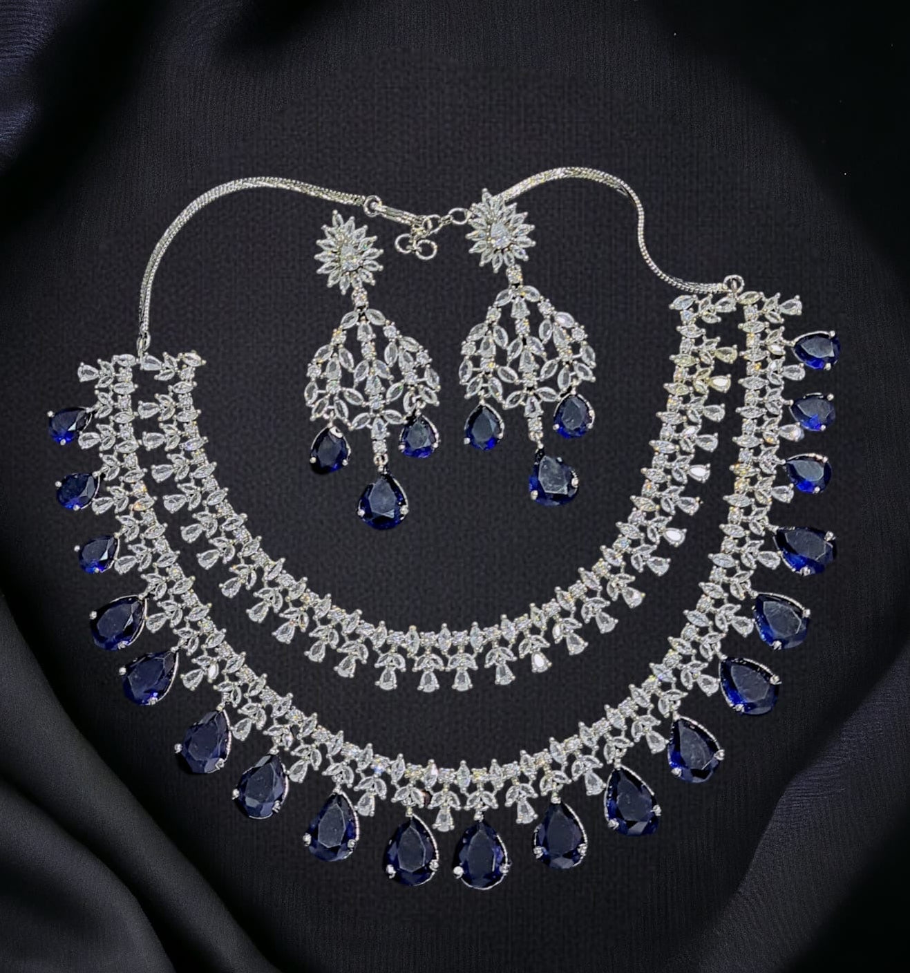 Lorenza Diamond Necklace Set