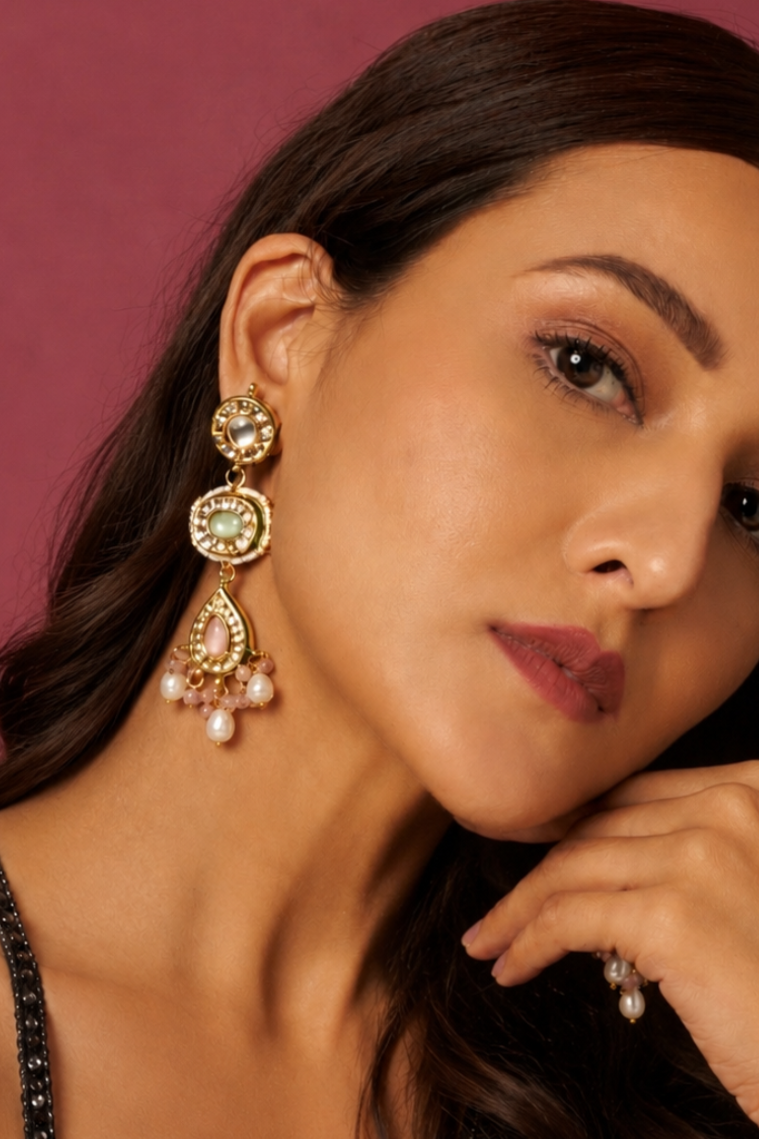 Akshi Kundan Earrings