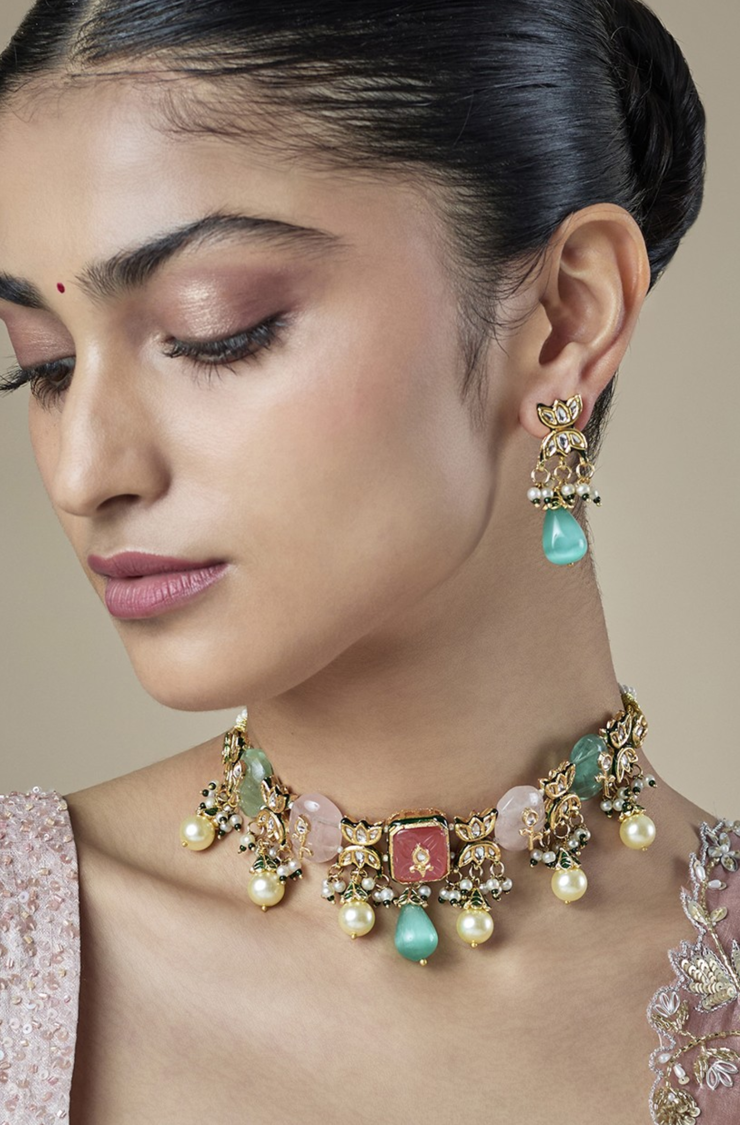 Roshni Kundan Necklace Set