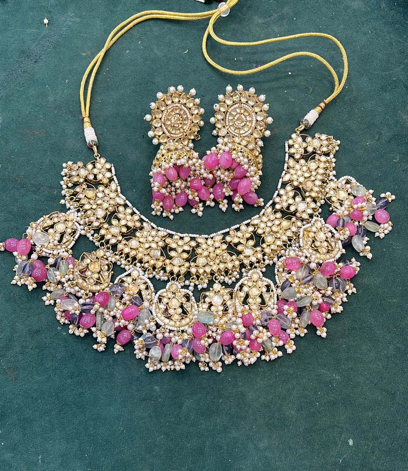 Abhiya Pachi Kundan Bridal Set