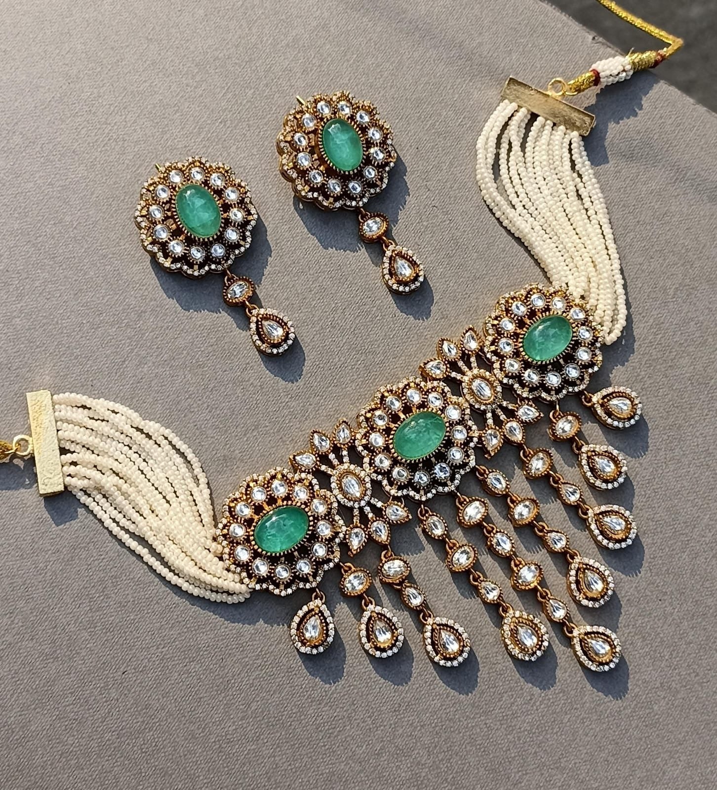 Sabya Polki Choker Set