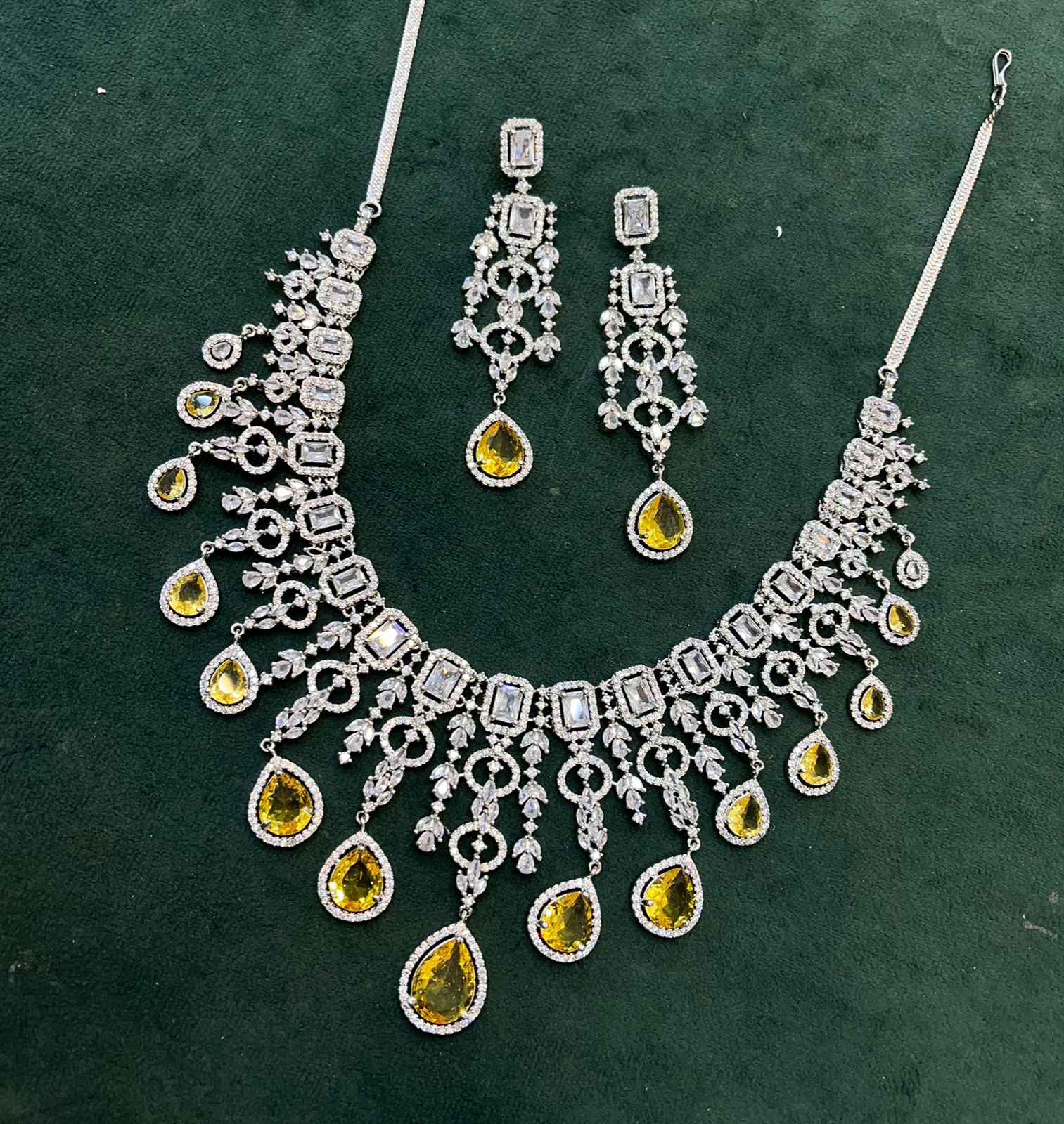 Cassia Diamante Necklace Set