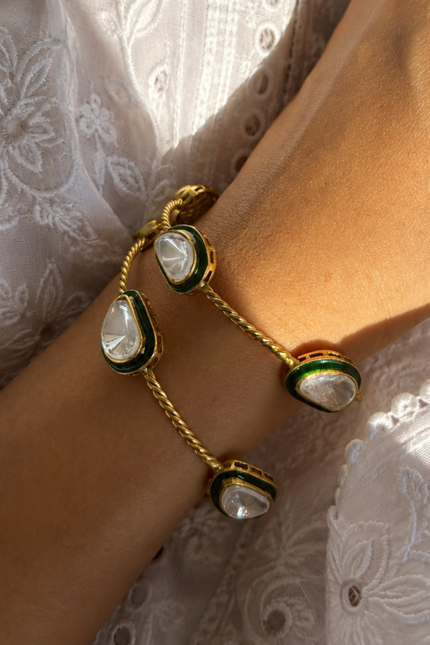 Polki Emerald Bangles