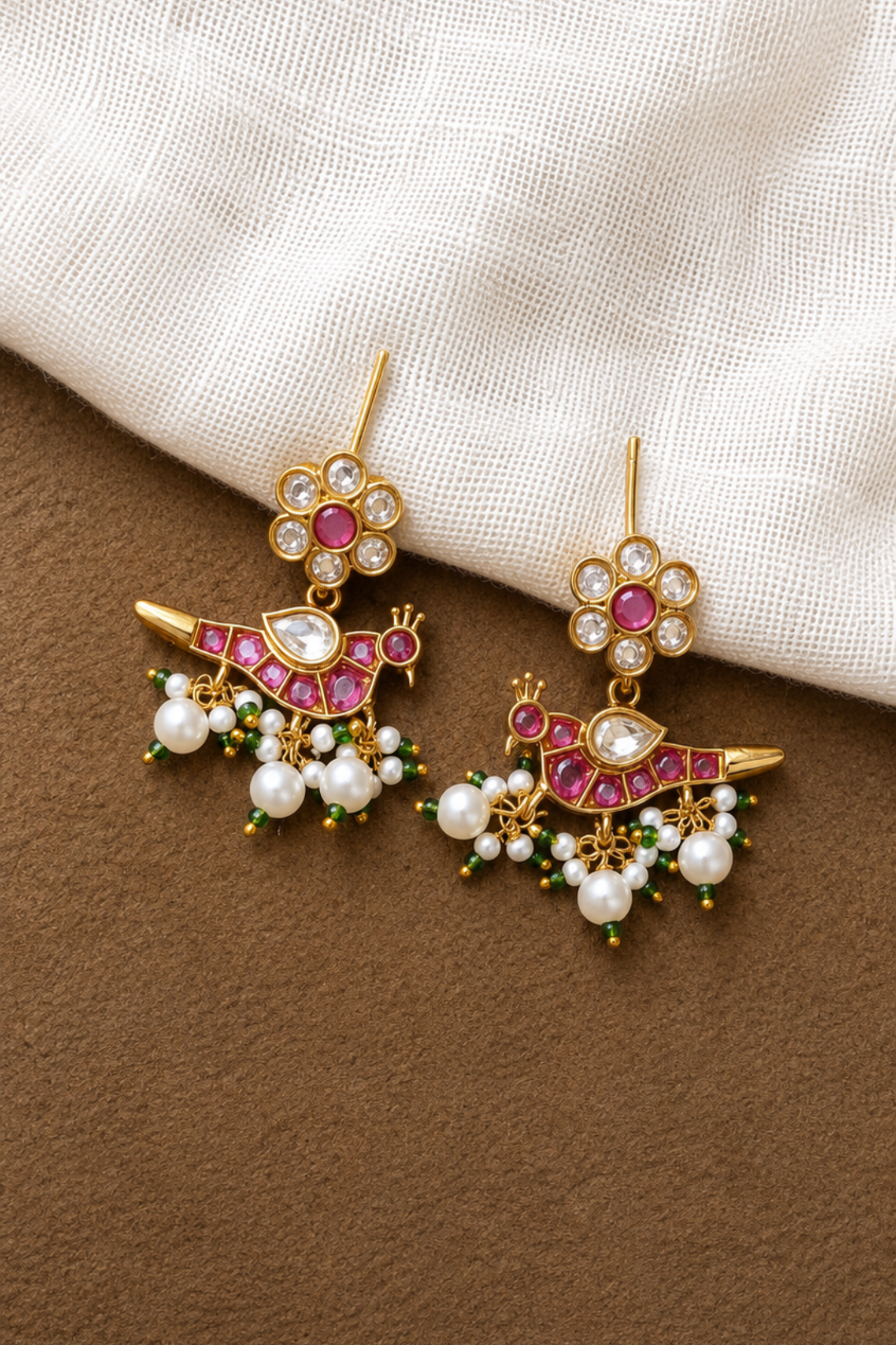 Nazuk Pachi Kundan Earrings