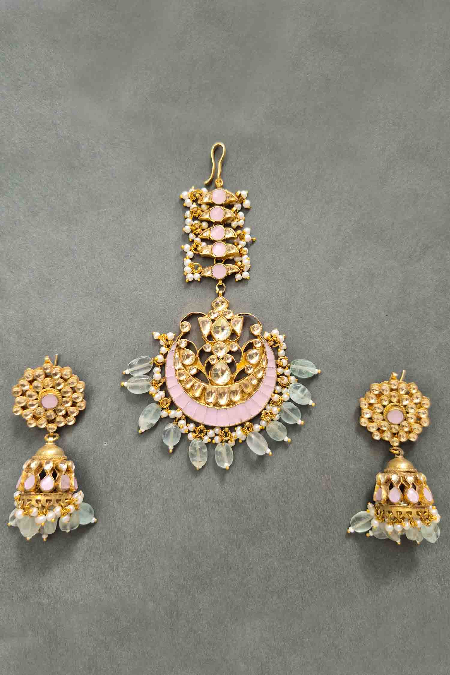 Ameera Pachi Kundan Necklace Set