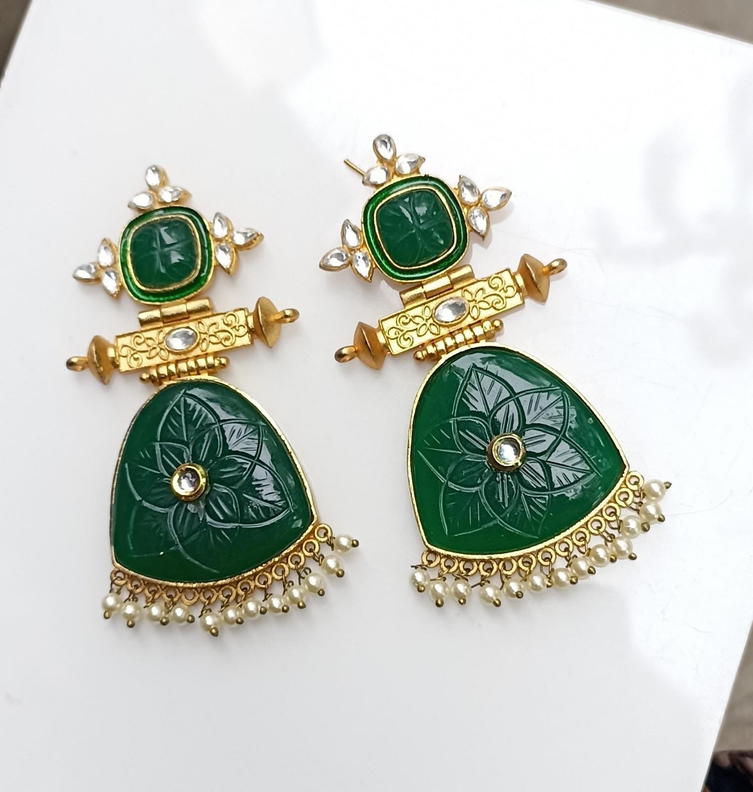 Gloriya Carving Stone Earrings