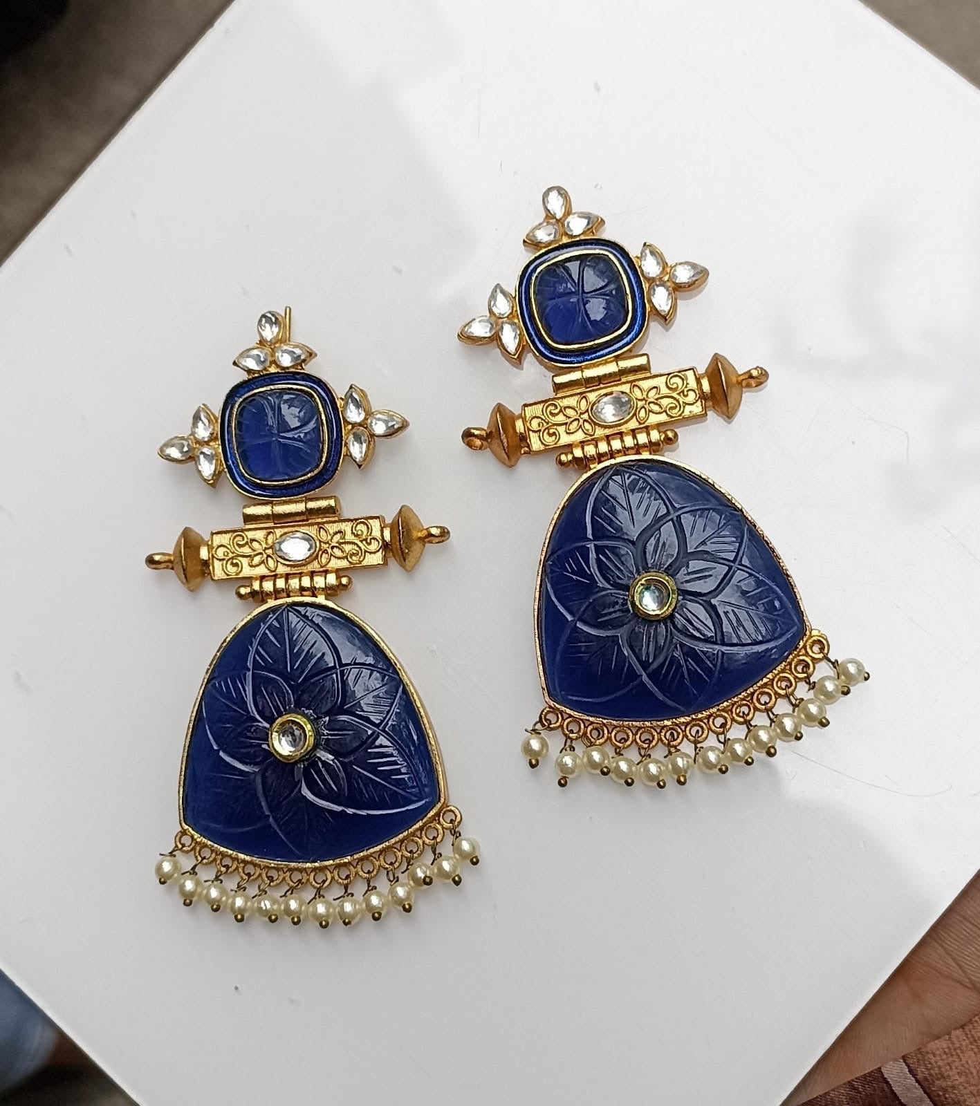 Gloriya Carving Stone Earrings