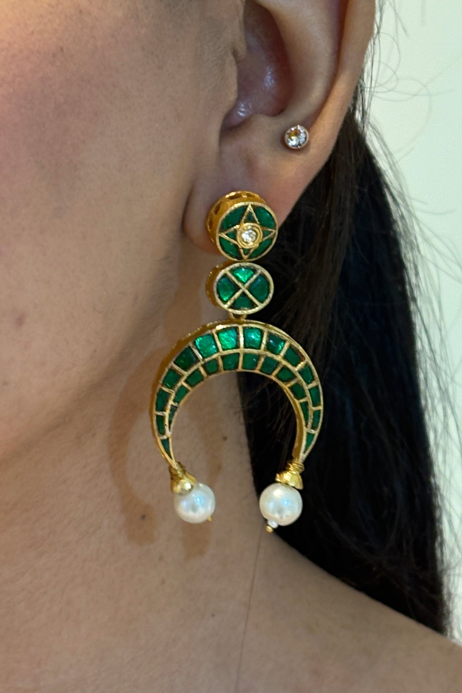 Hitesha Pachi Kundan Earrings