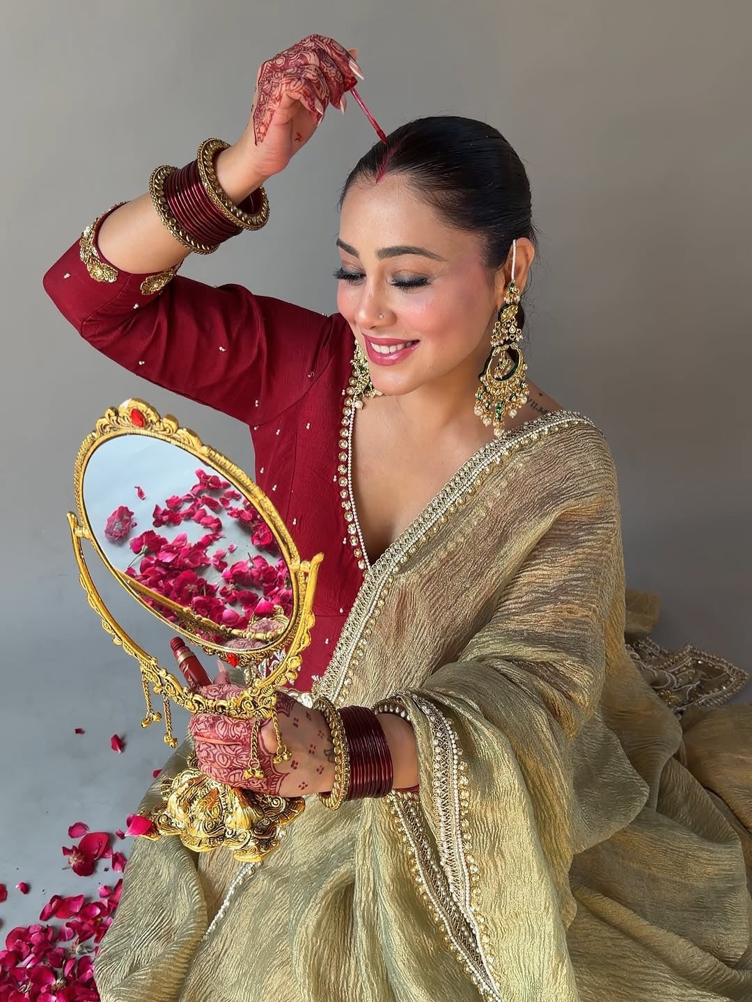 Zivyana Kundan Earrings