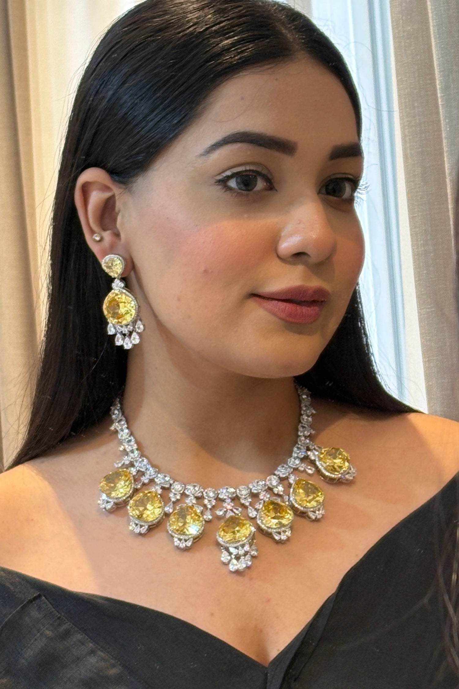 Prisca Diamante Necklace Set