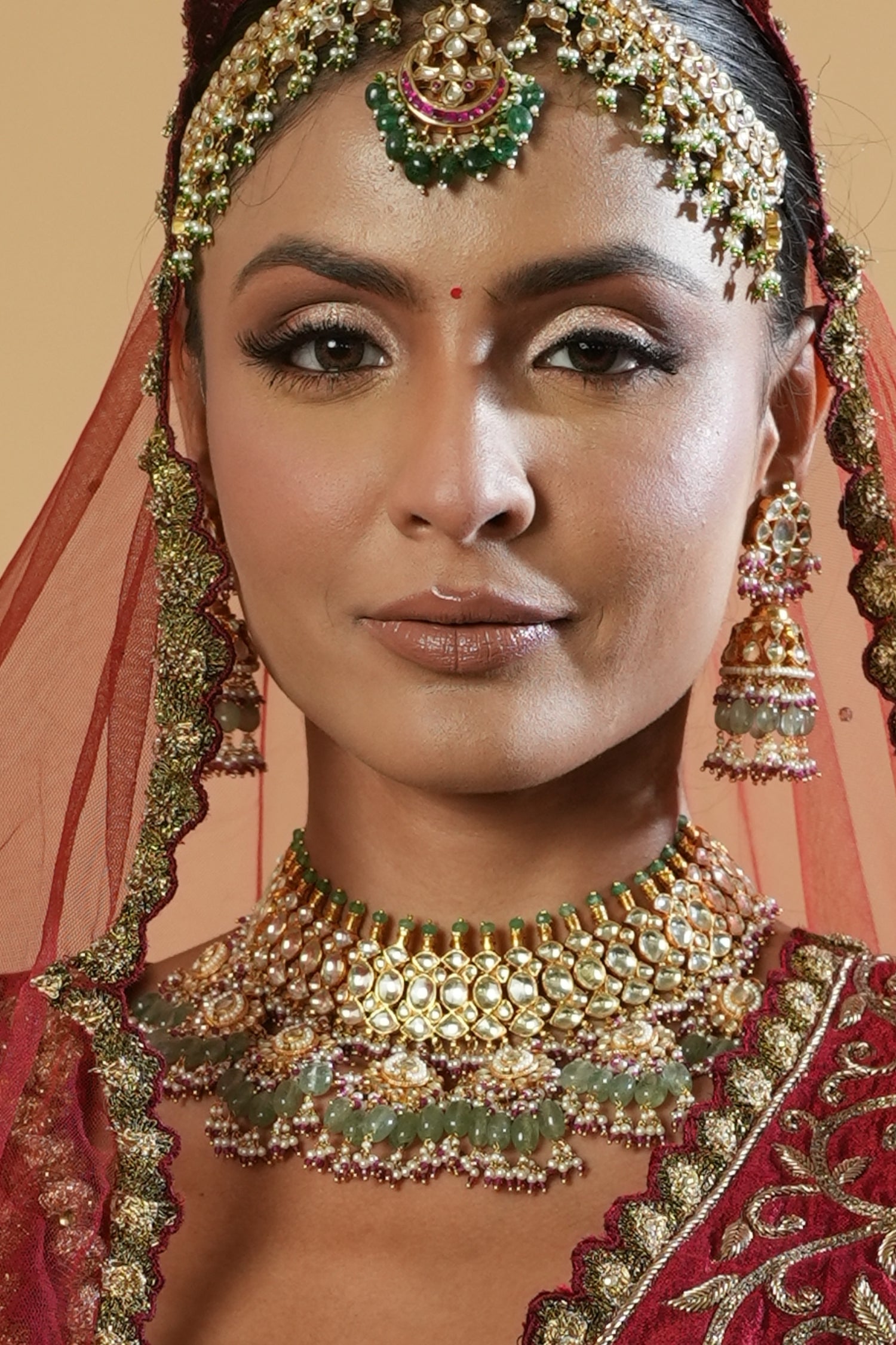 Sabaa Pachi Kundan Set