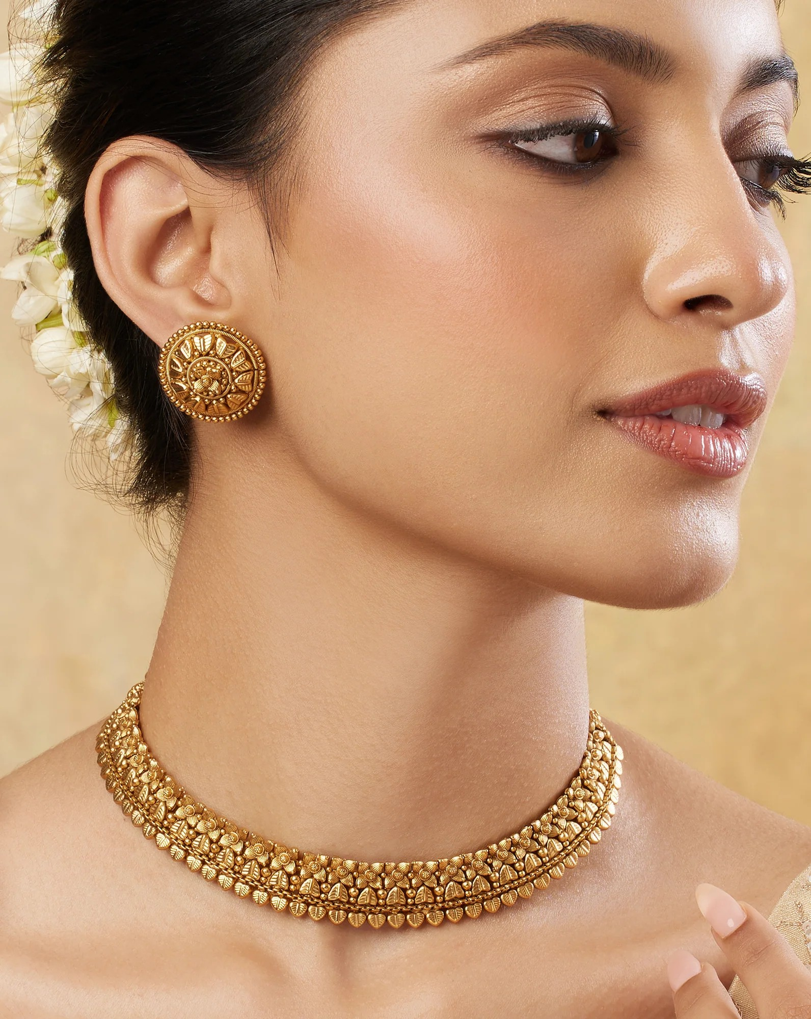 Dipika Gold Plated Temple Set