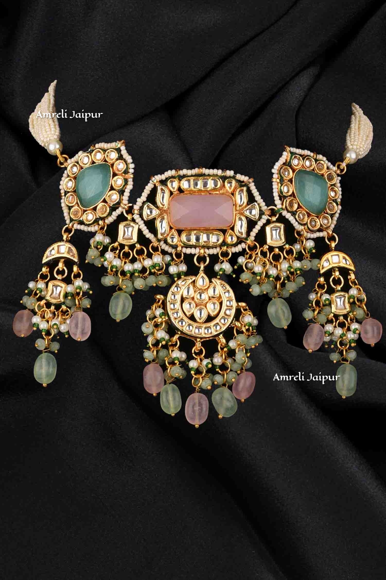 Alvira Kundan Choker Set
