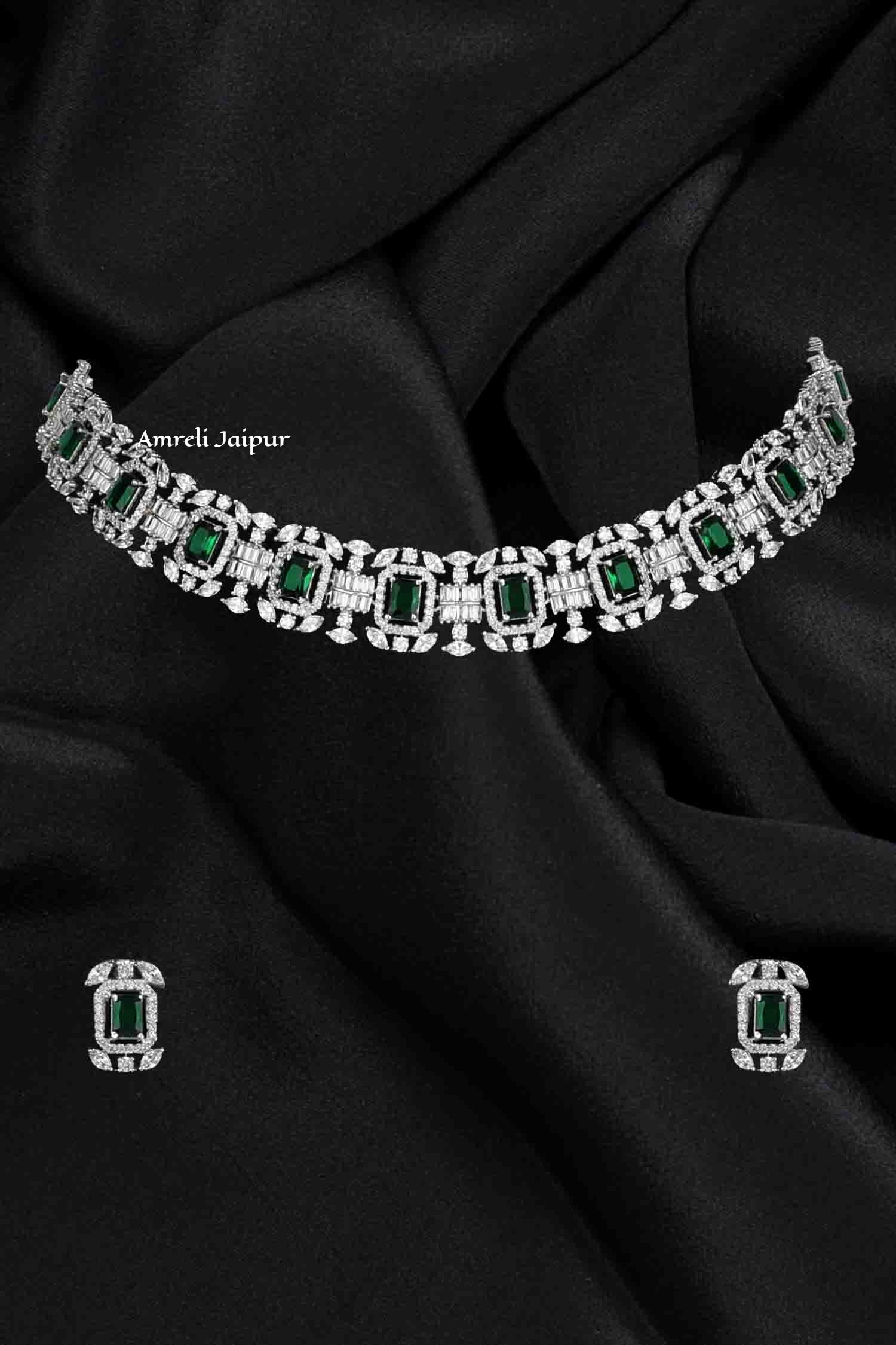 Tiane Diamond Set