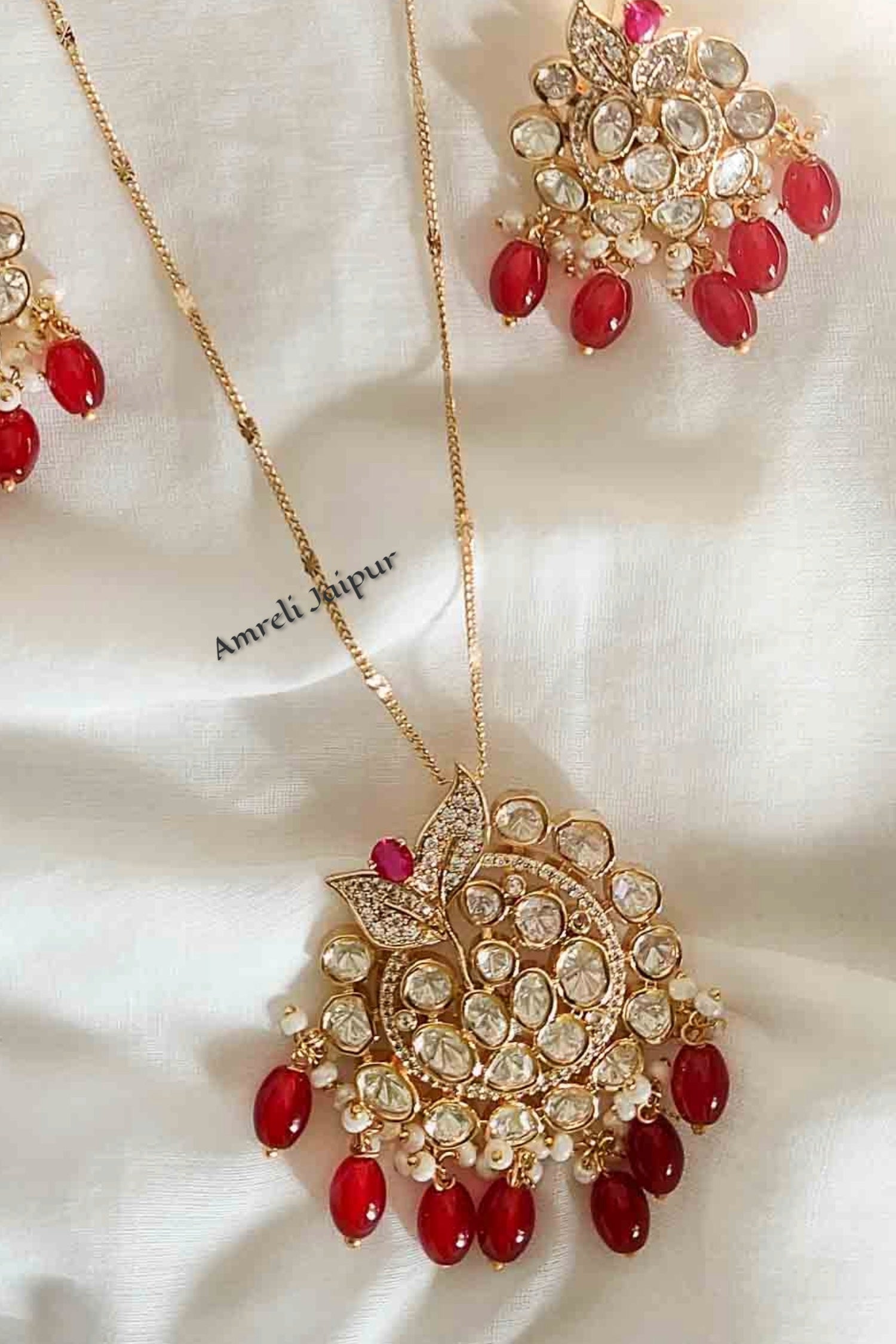 Waheeda Polki Necklace Set