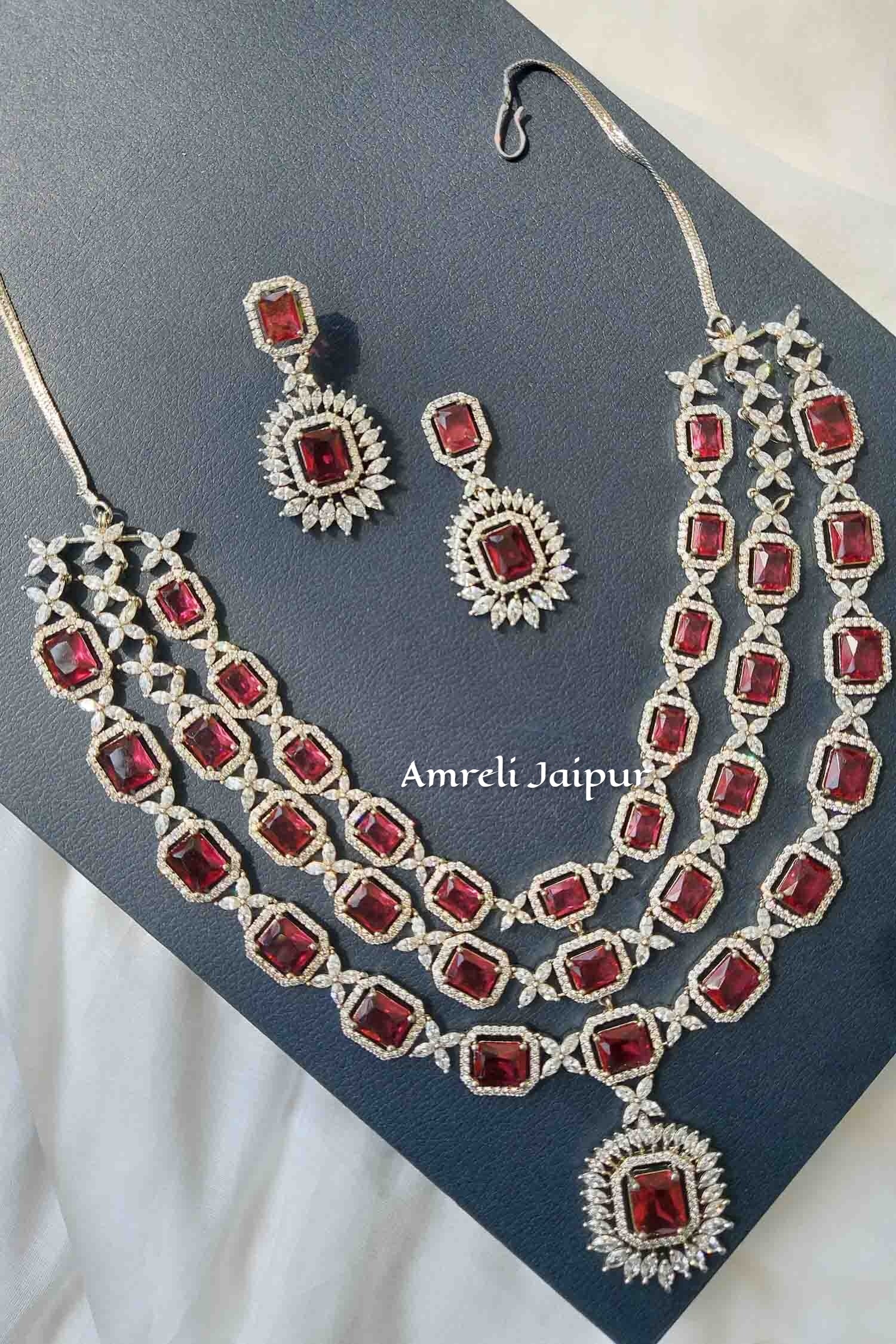 Emma Diamante Necklace Set