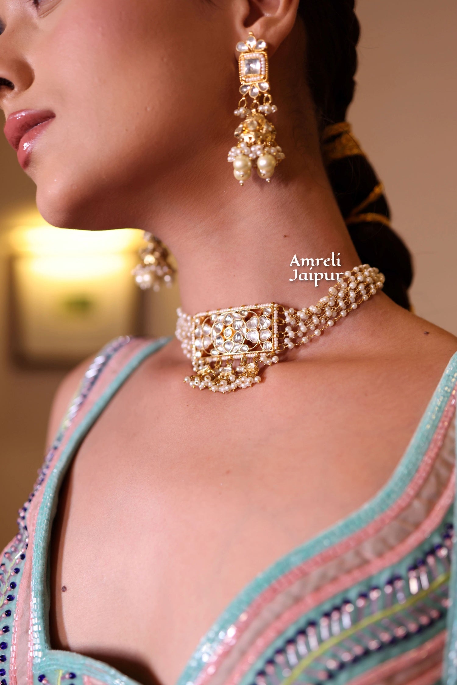 Chitra Pachi Kundan Choker Set