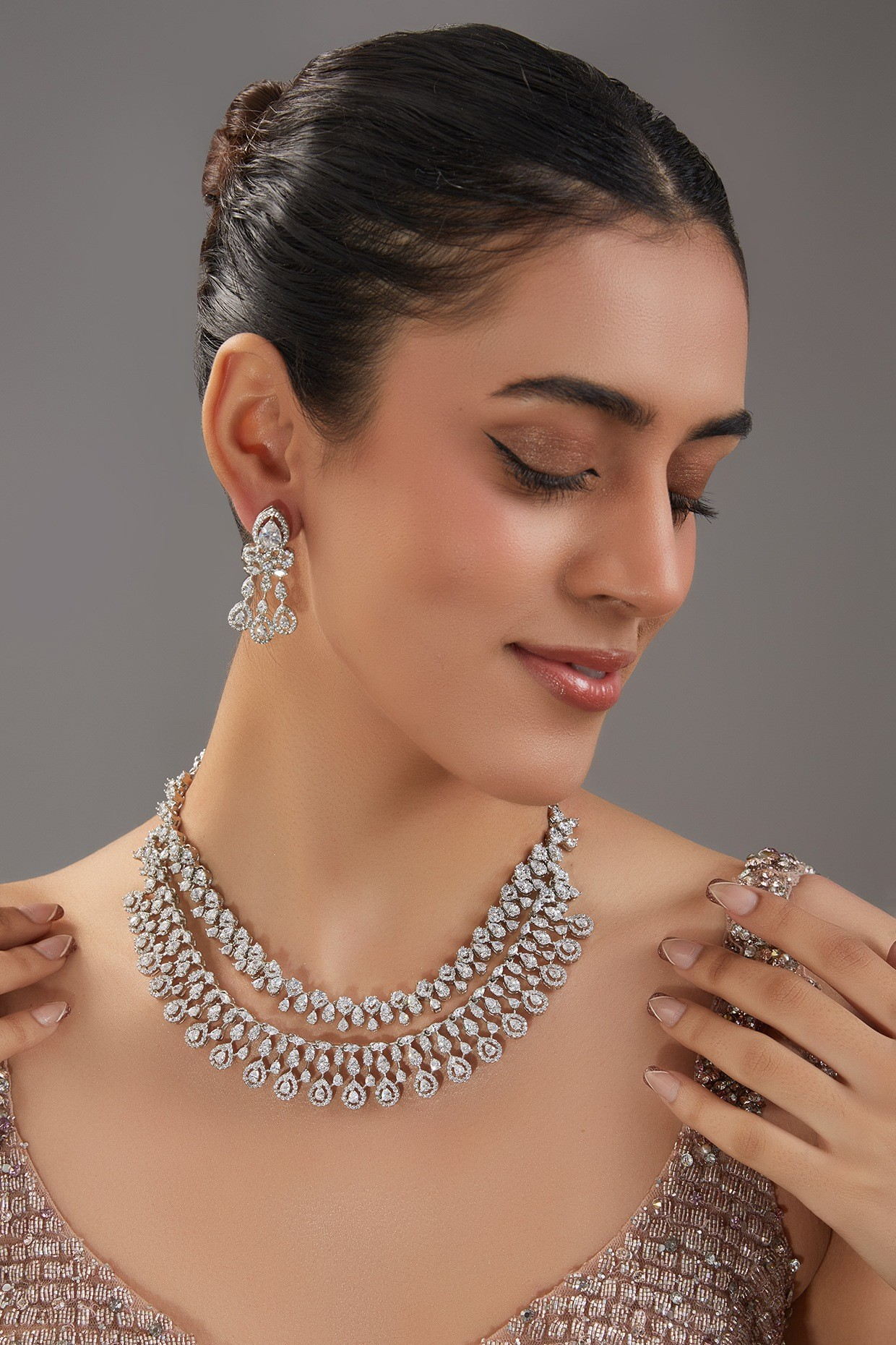 Isra Diamond Necklace Set