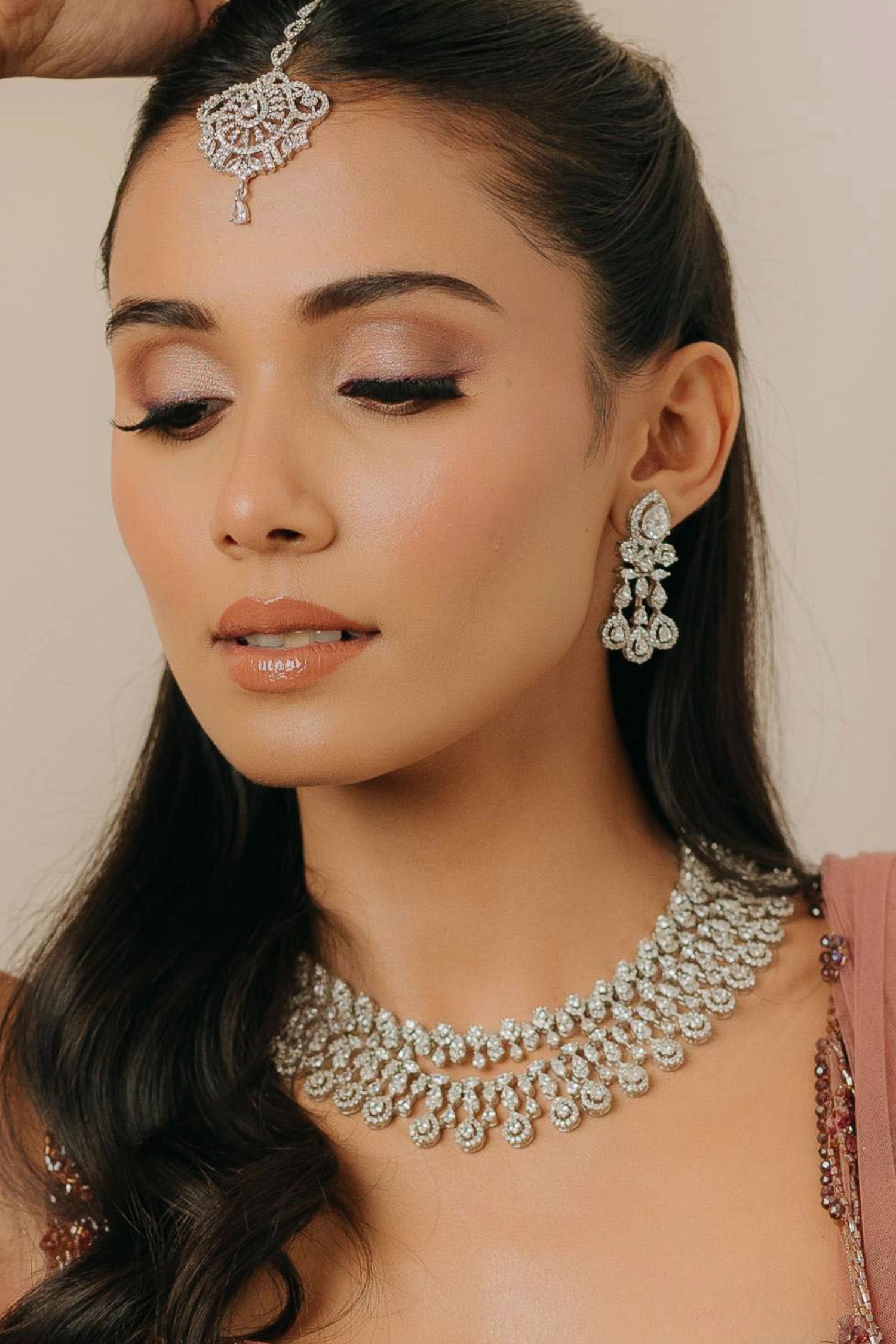 Isra Diamond Necklace Set