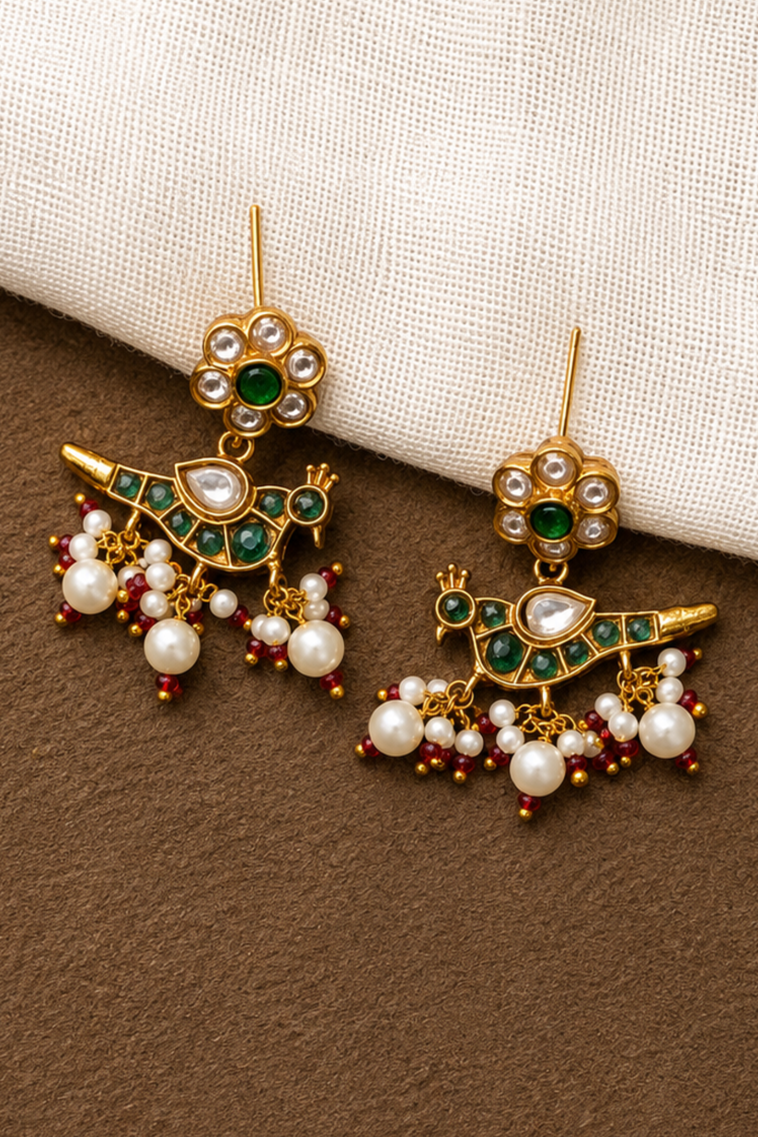 Nazuk Pachi Kundan Earrings