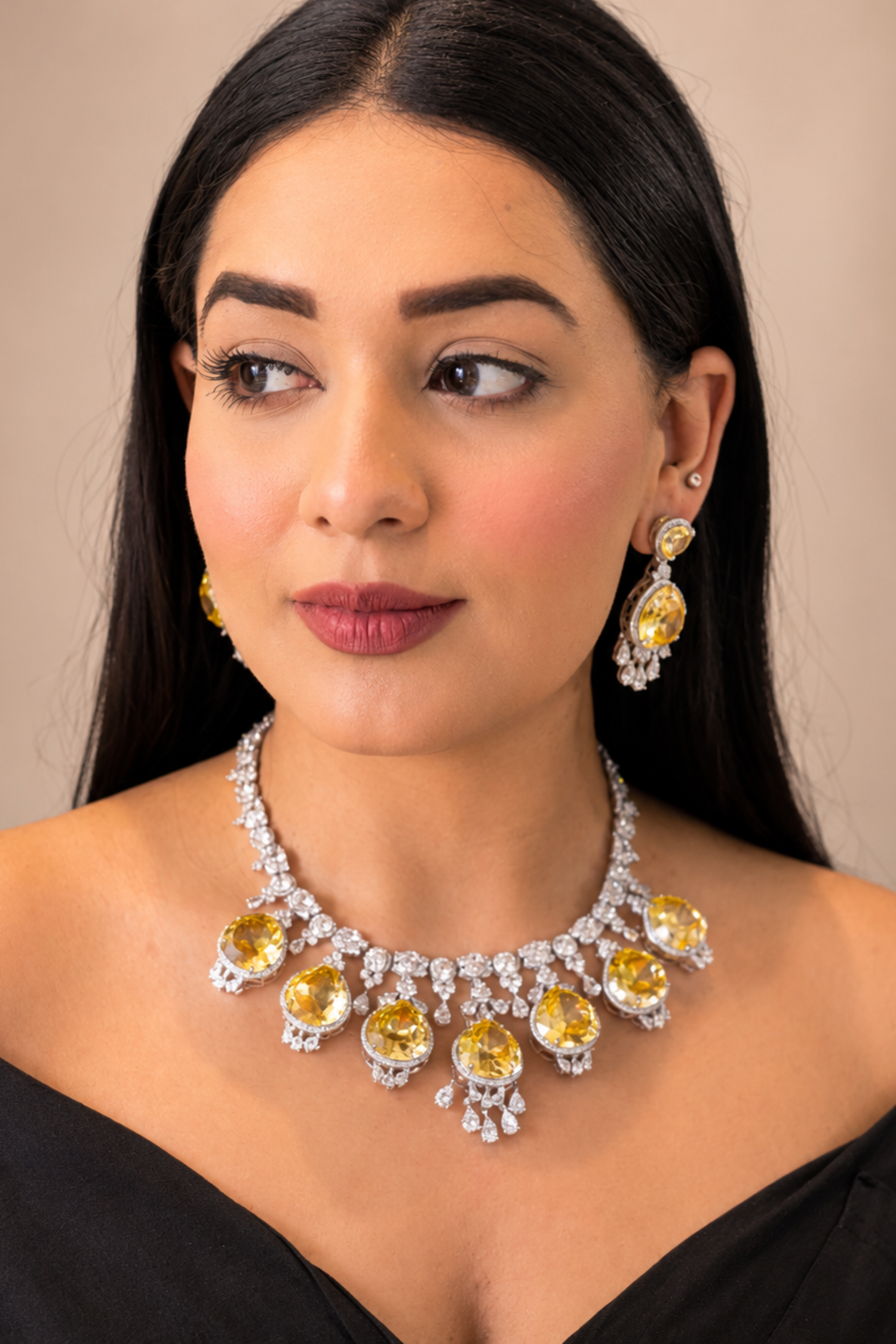 Prisca Diamante Necklace Set