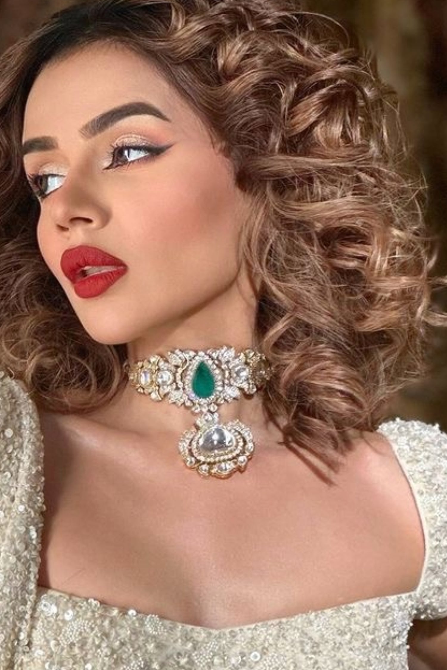 Inaayat Emerald Choker Set