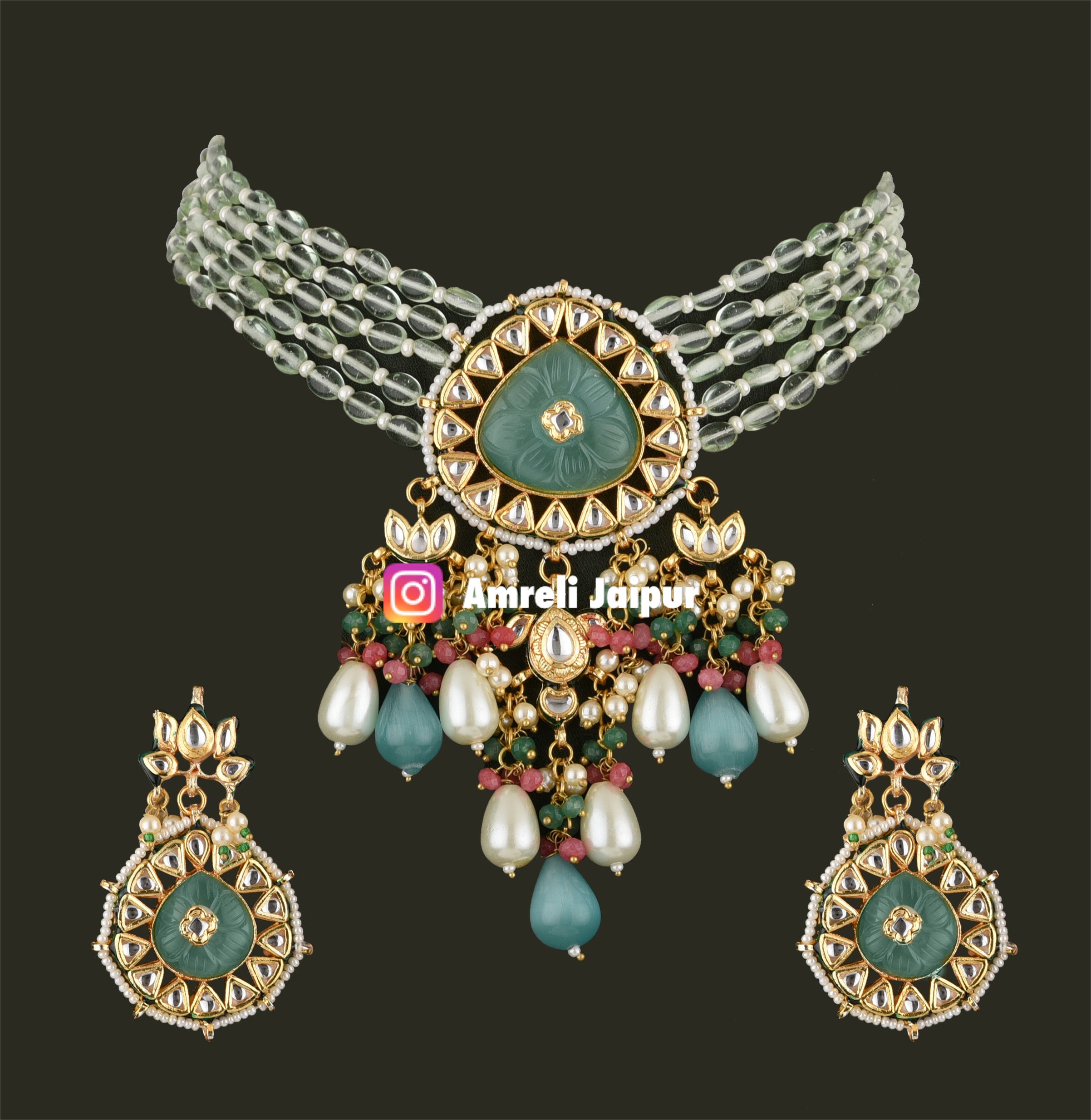 Aesha Kundan Choker set