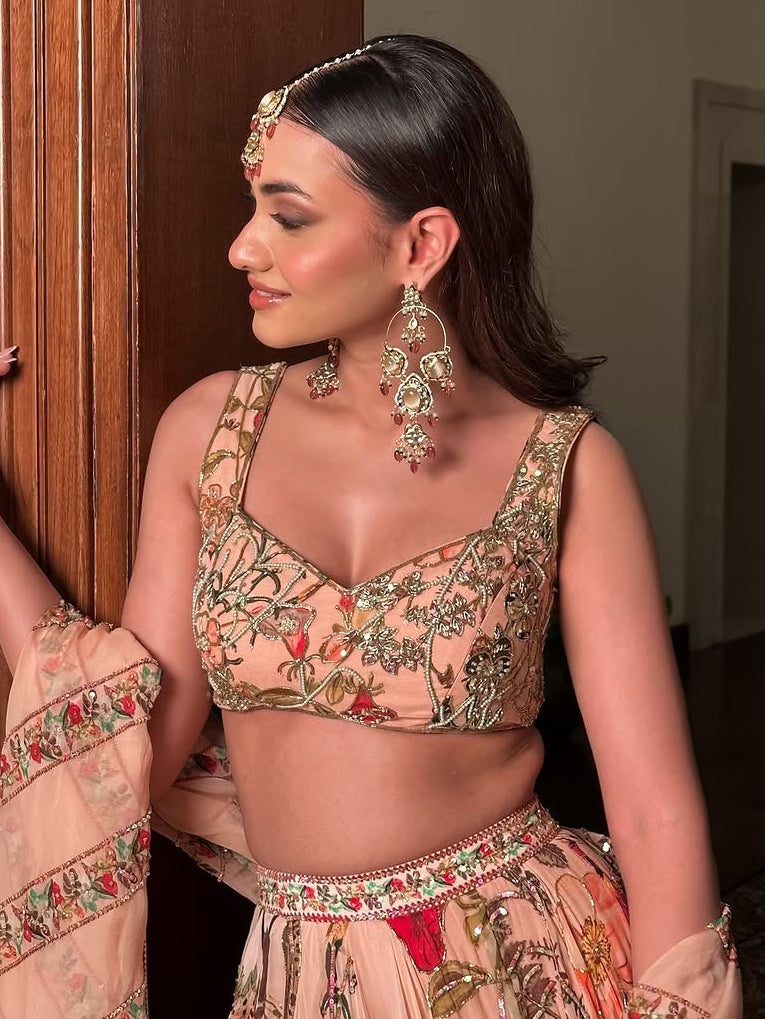 Reema Kundan Earrings with Maangtika