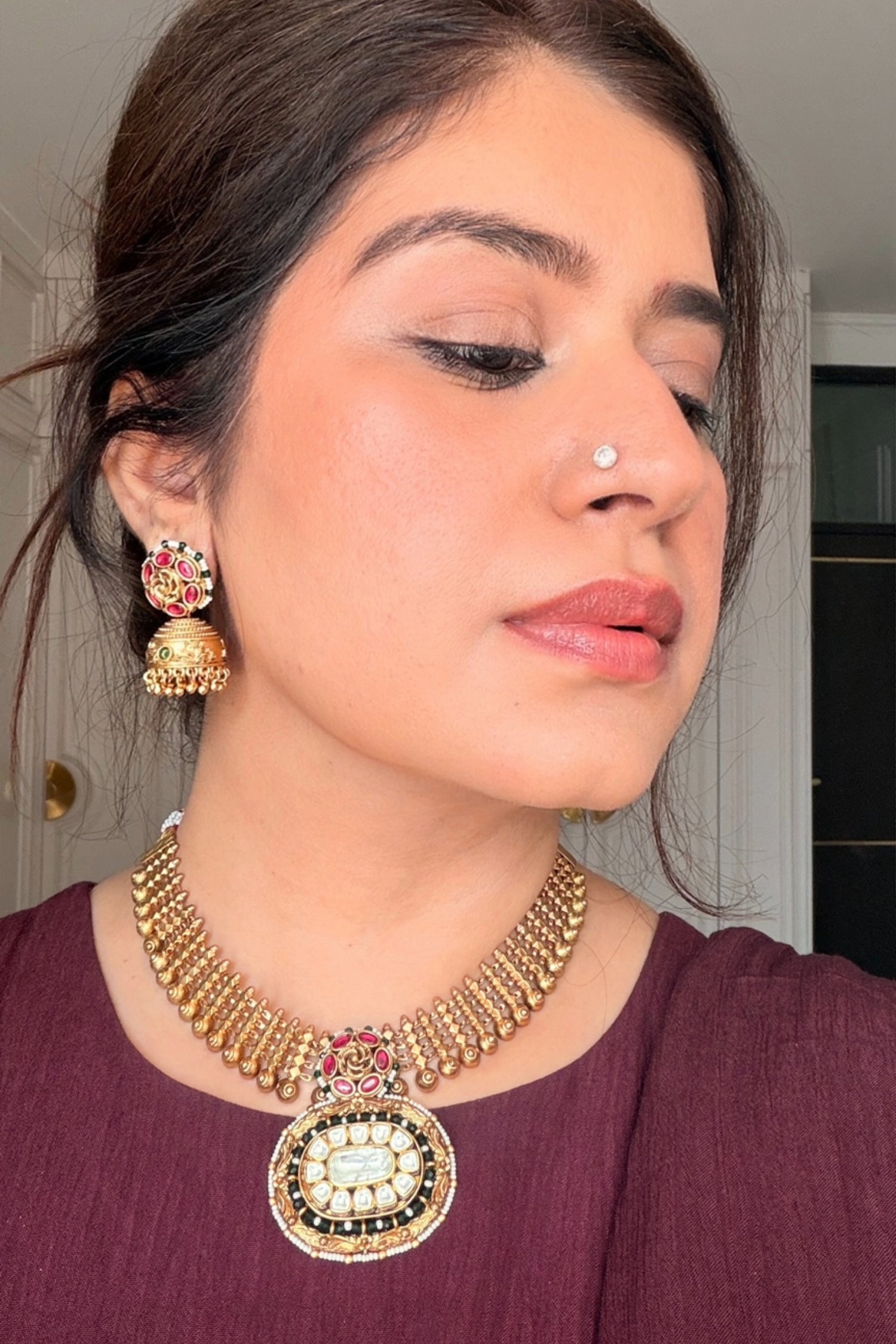 Amoli Gold Plated Temple Set