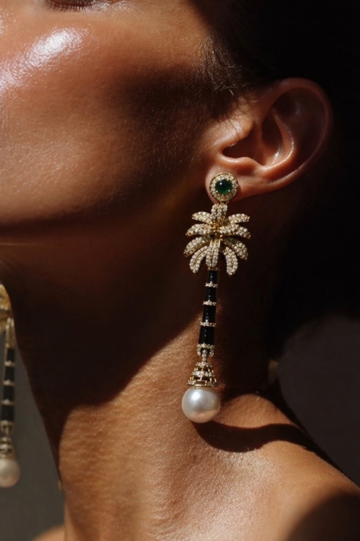 Rosso Dangler Earrings