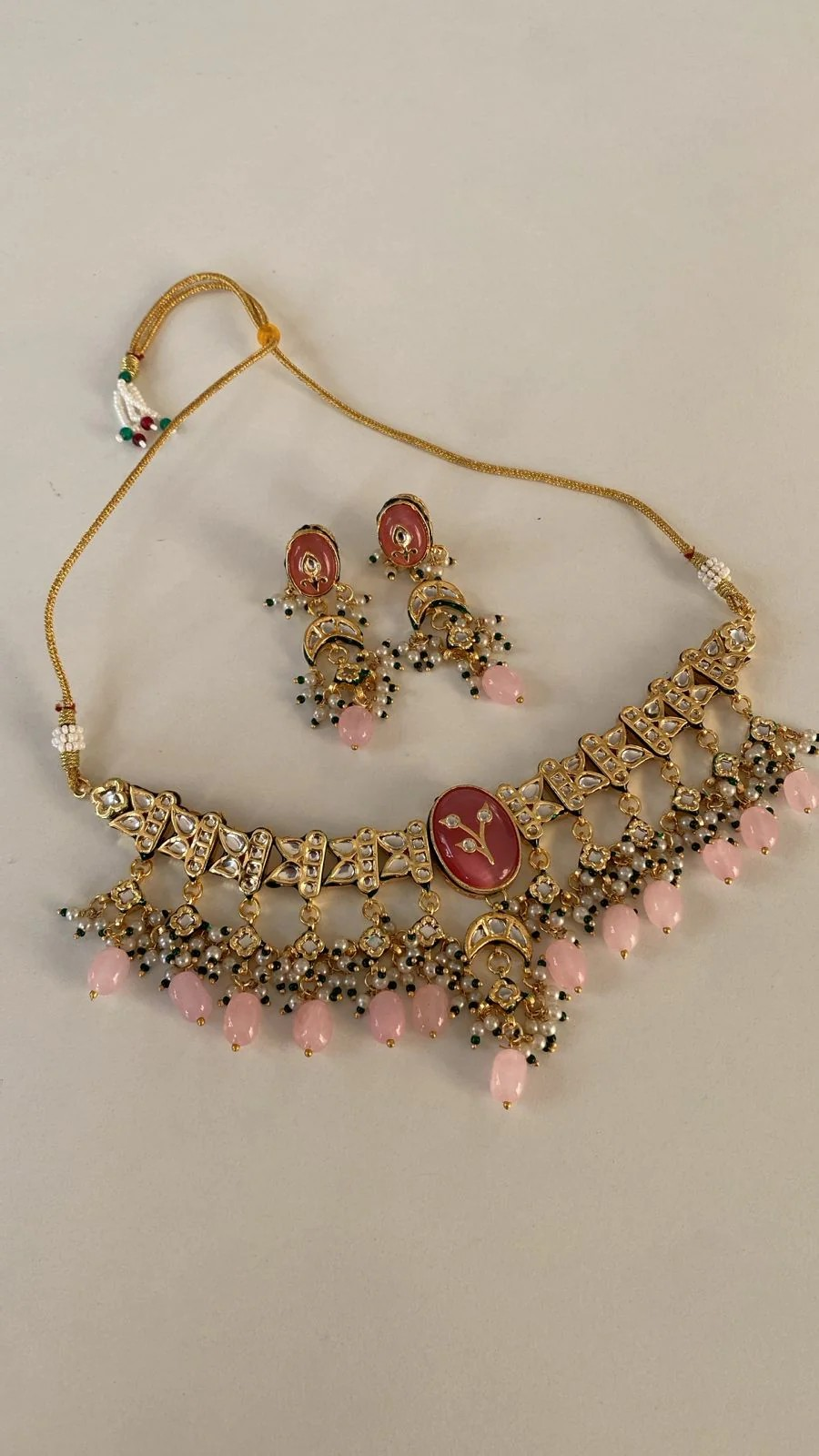 Karismay Kundan Craving Set