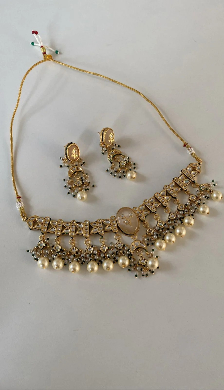 Karismay Kundan Craving Set