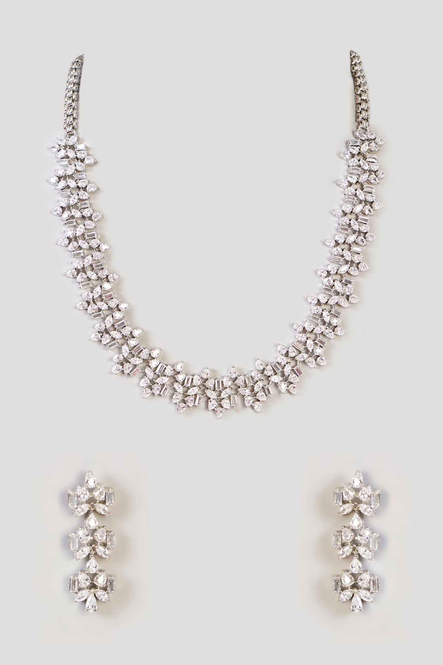 Olive Diamond Necklace Set