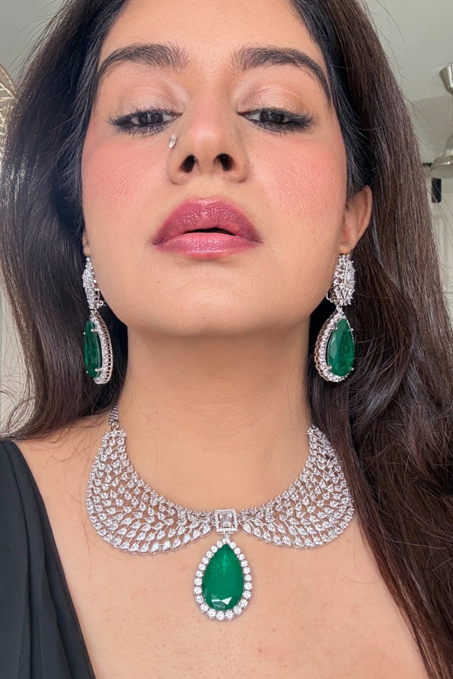 Rreemi Diamond Necklace Set
