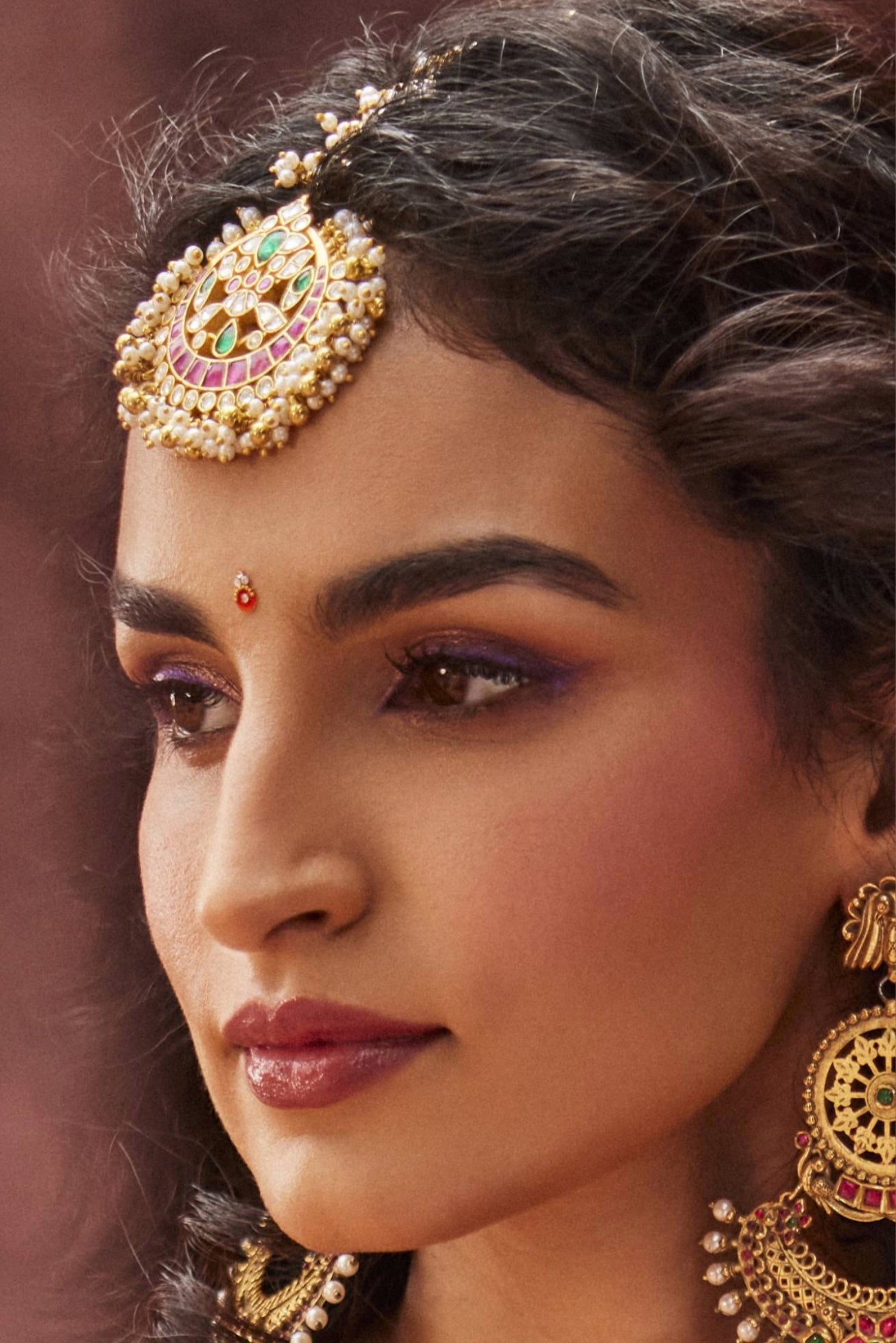 Pachi Kundan Maangtika