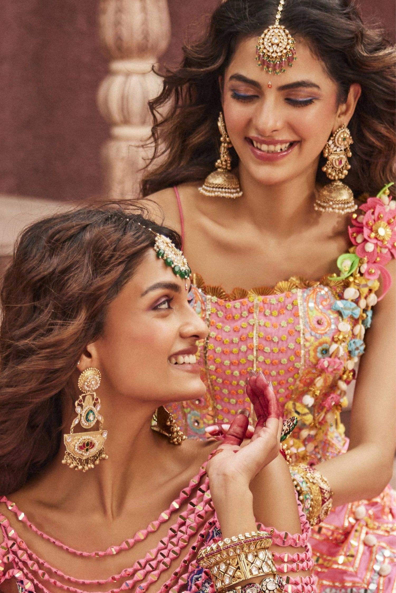 Anam Gold Dangler Earrings