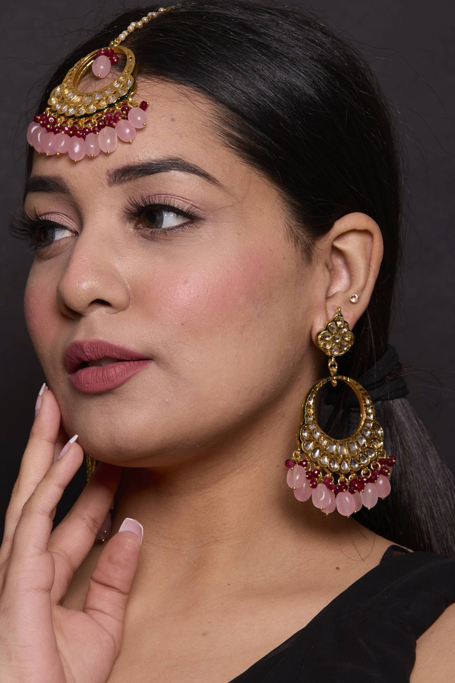 Shrina Kundan Earrings with Maangtika