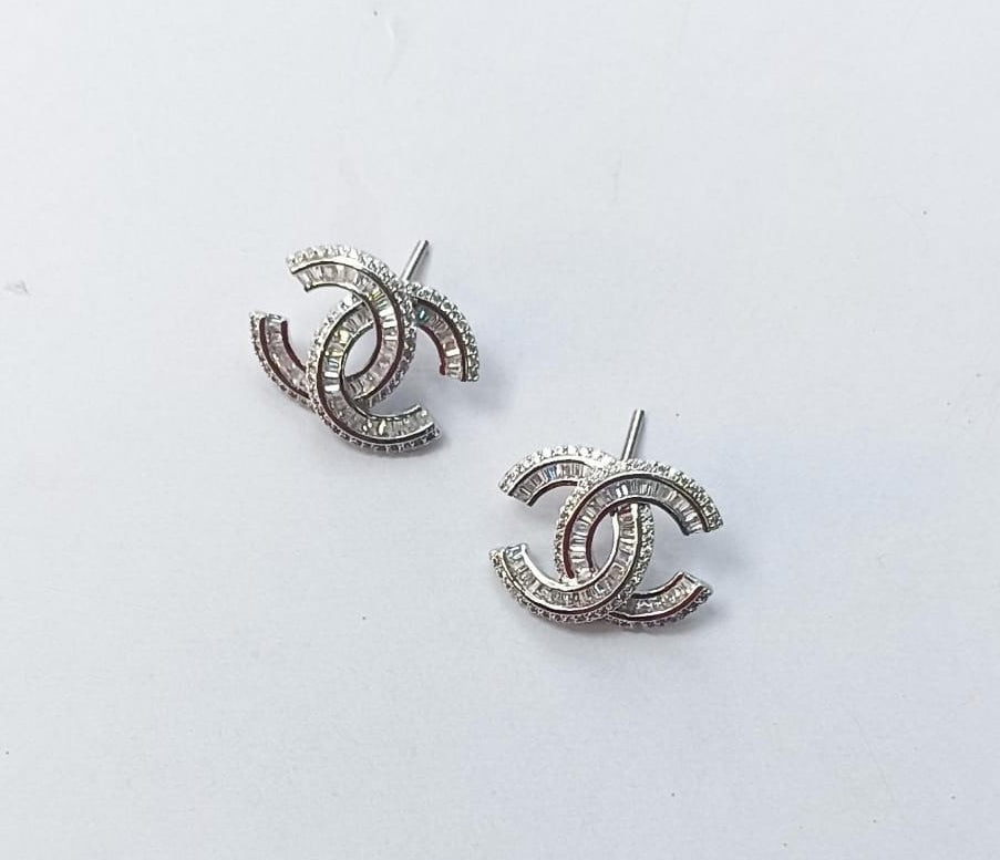 Chane Diamante Studs Earrings
