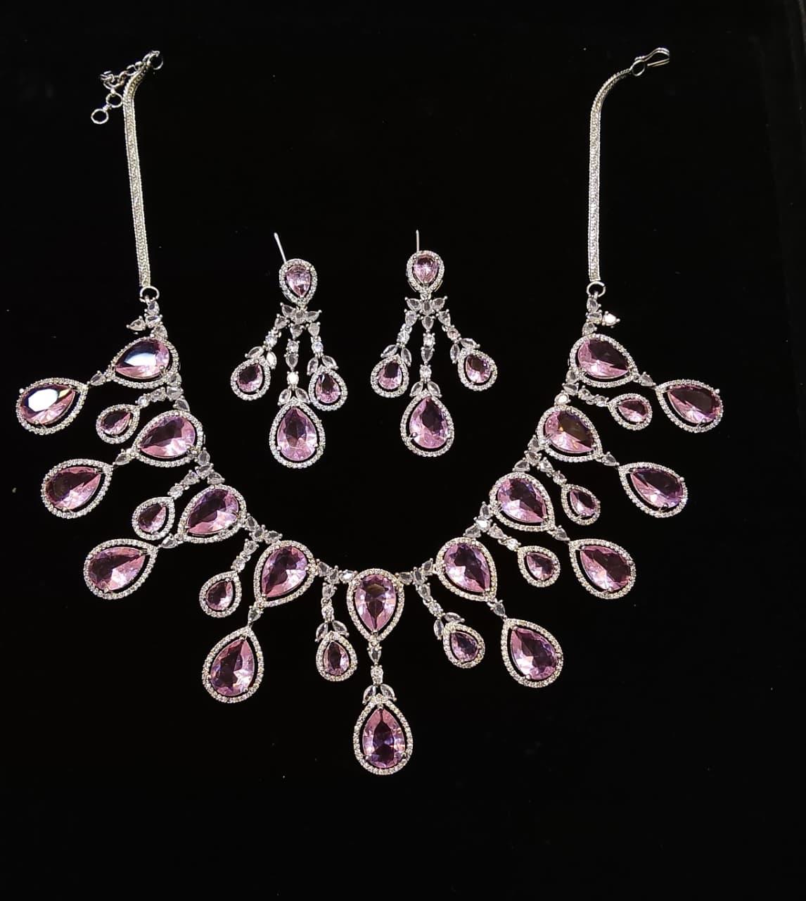 Anne Diamond Necklace Set