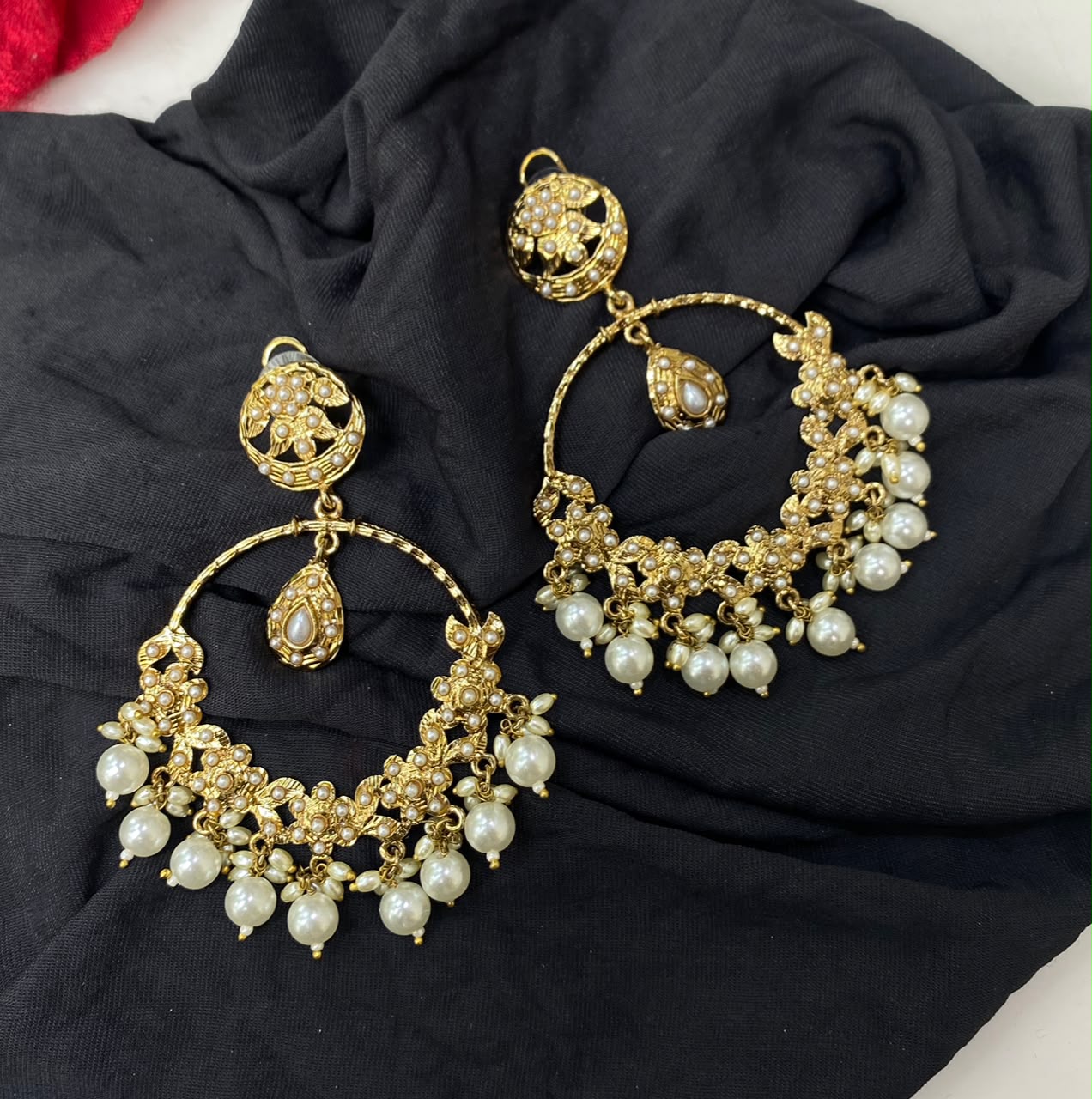 Rihani Chandbali Earrings