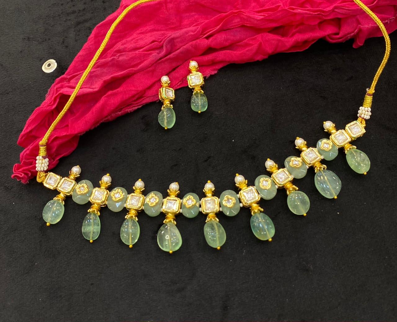 Jiisha Kundan Choker Set