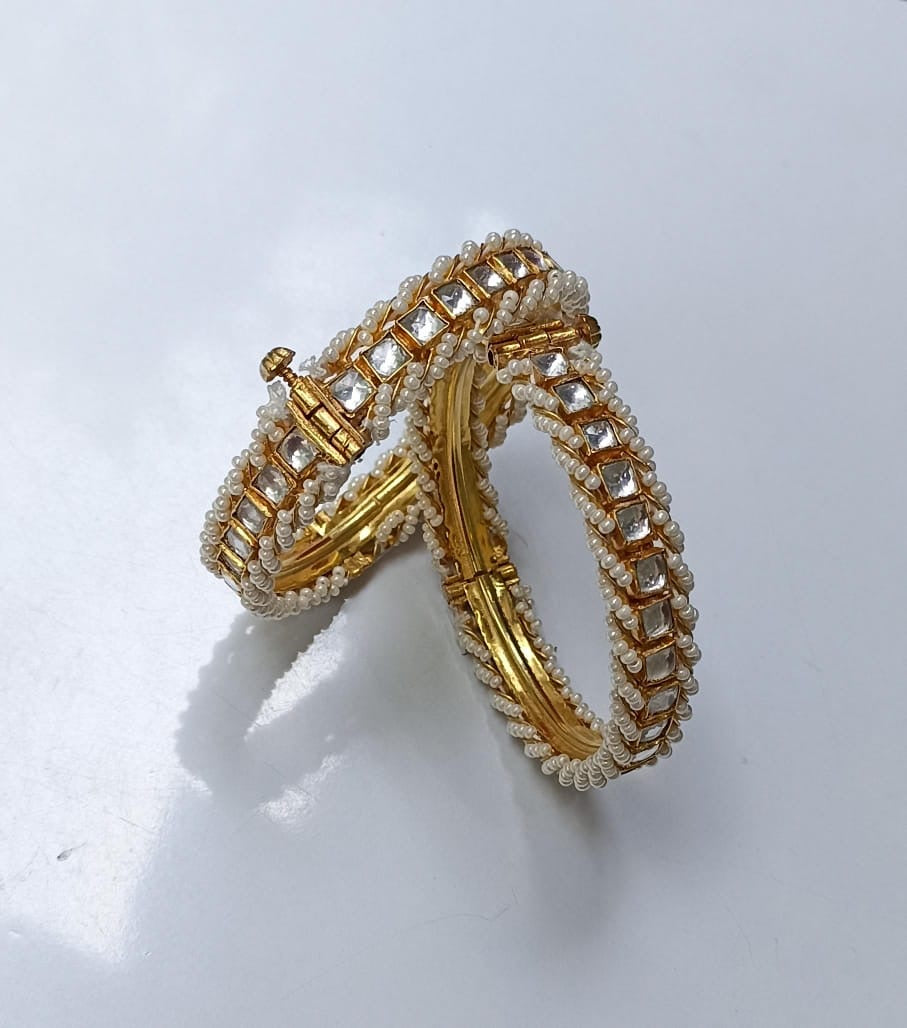 Pachi Kundan Bangles