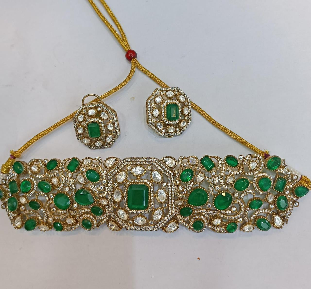 Rakul Emerald Choker Set