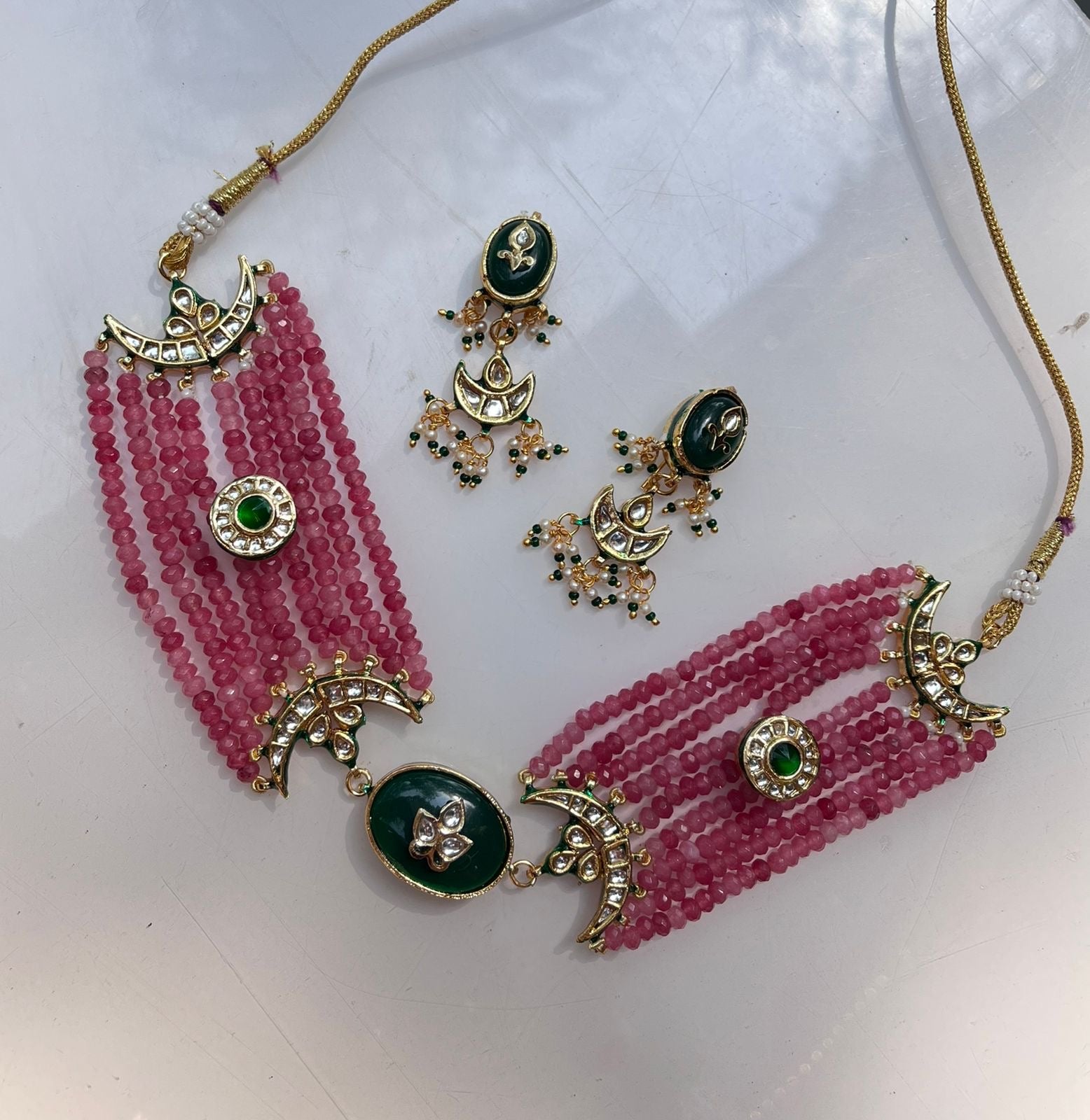 Kundan Carving Stone Choker Set
