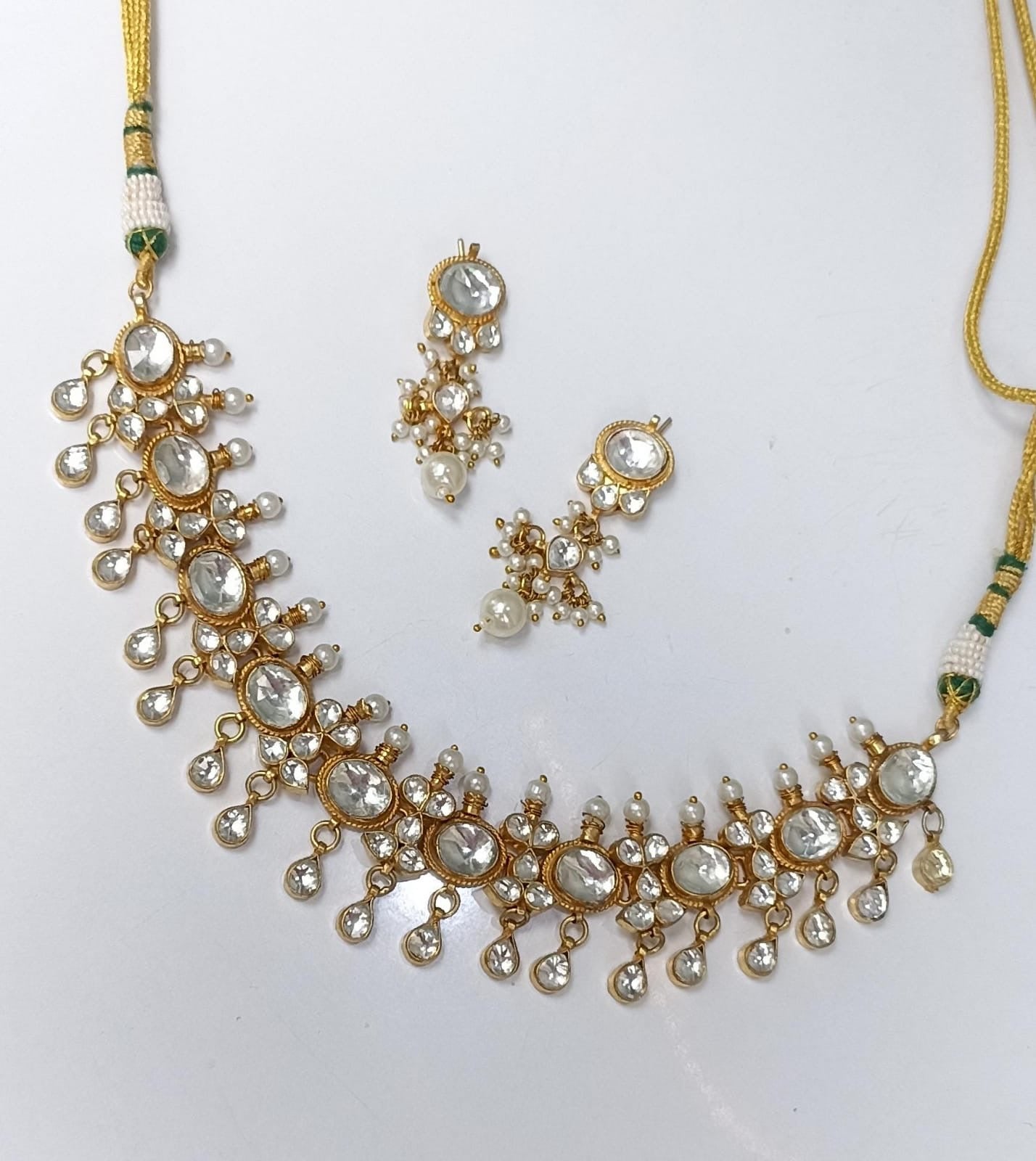 Vedika Pachi Kundan Set